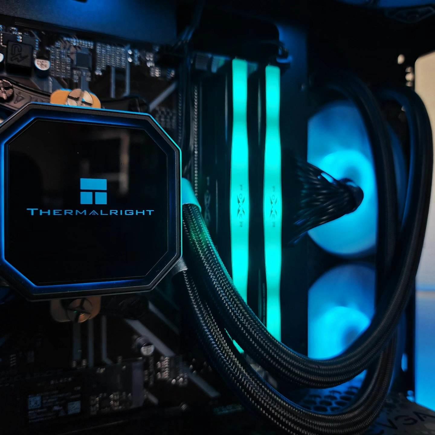 💙🖤💙 EVGA RTX 3070 XC3 // AMD Ryzen 7 5700G // Zenith RGB 32GB 3200MHz