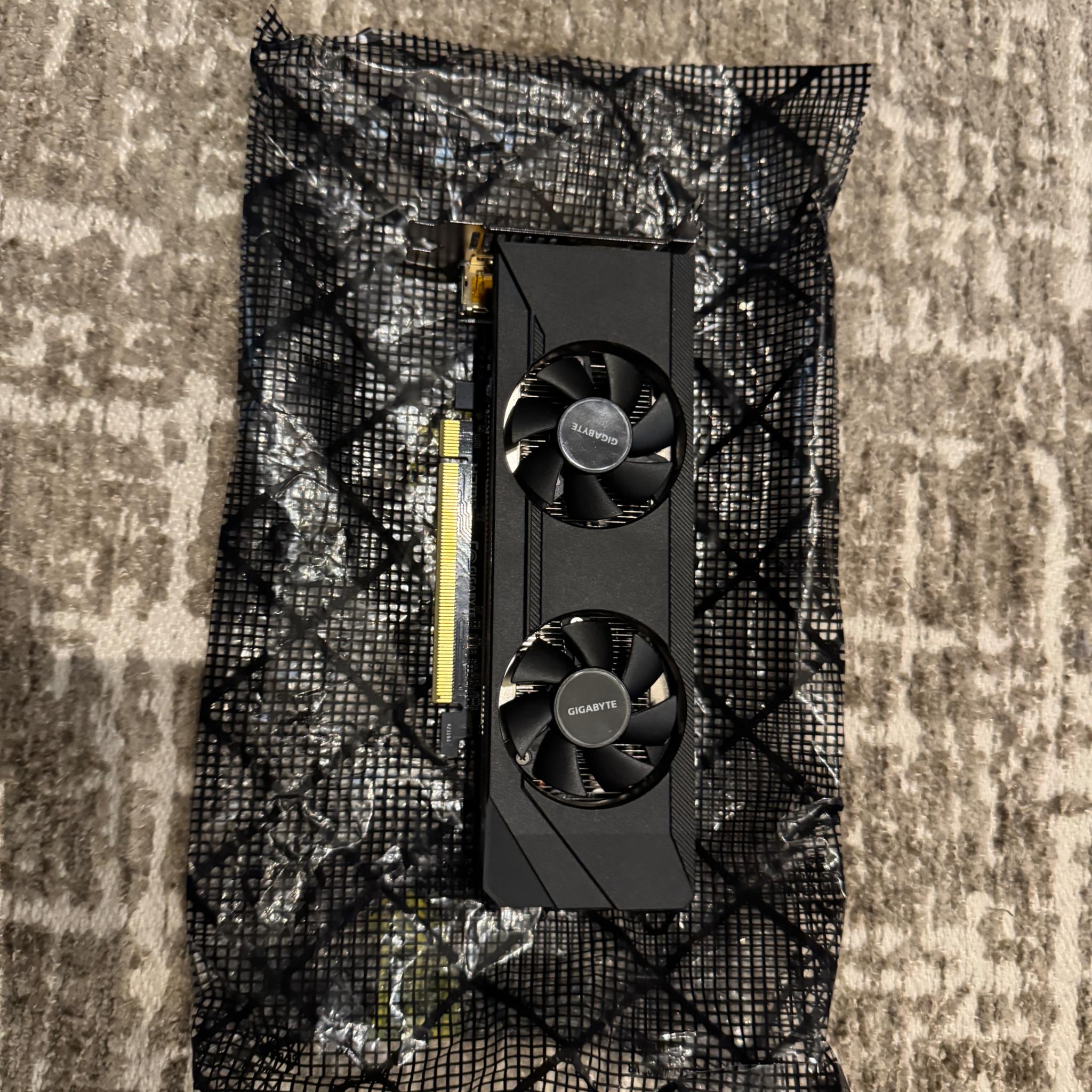 Low Profile RTX 3050 6GB GDDR6