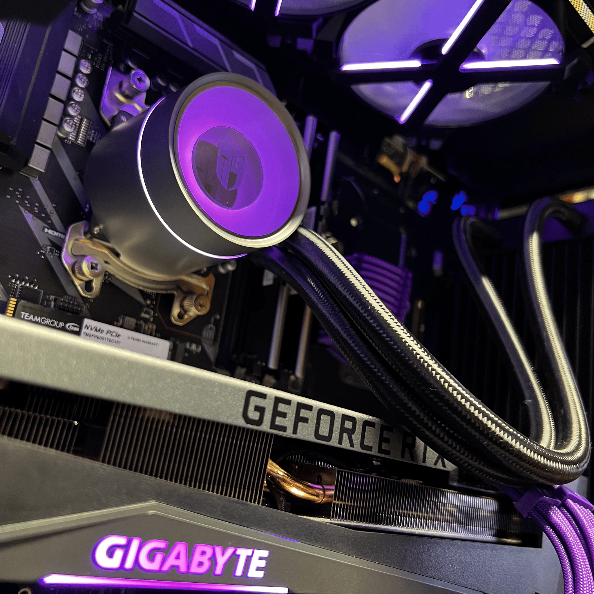 Heavy Hitter | AMD Ryzen 7 5700X + RTX 3070Ti