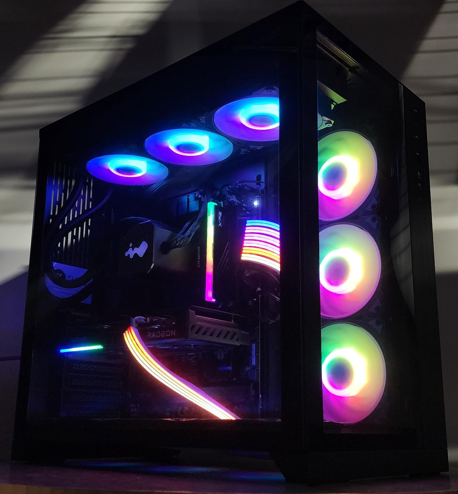 Gaming PC Ryzen 7 7700X 16GB RAM 1TB SSD RX 9060 XT 16GB Windows 11 Computer