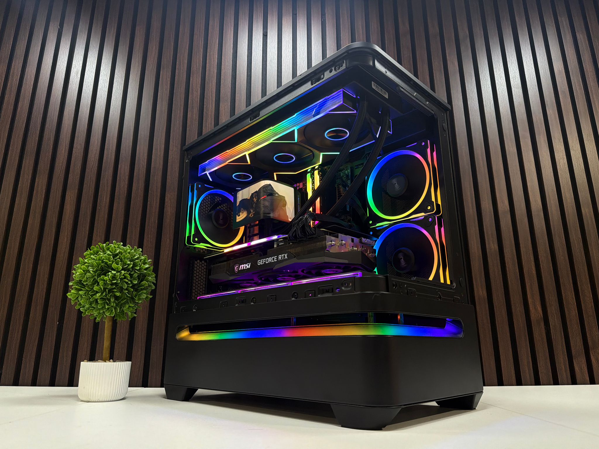 RTX 3080 Ti | Ryzen 7 5800XT | 32GB RAM | 2TB NVMe SSD | 850W PSU