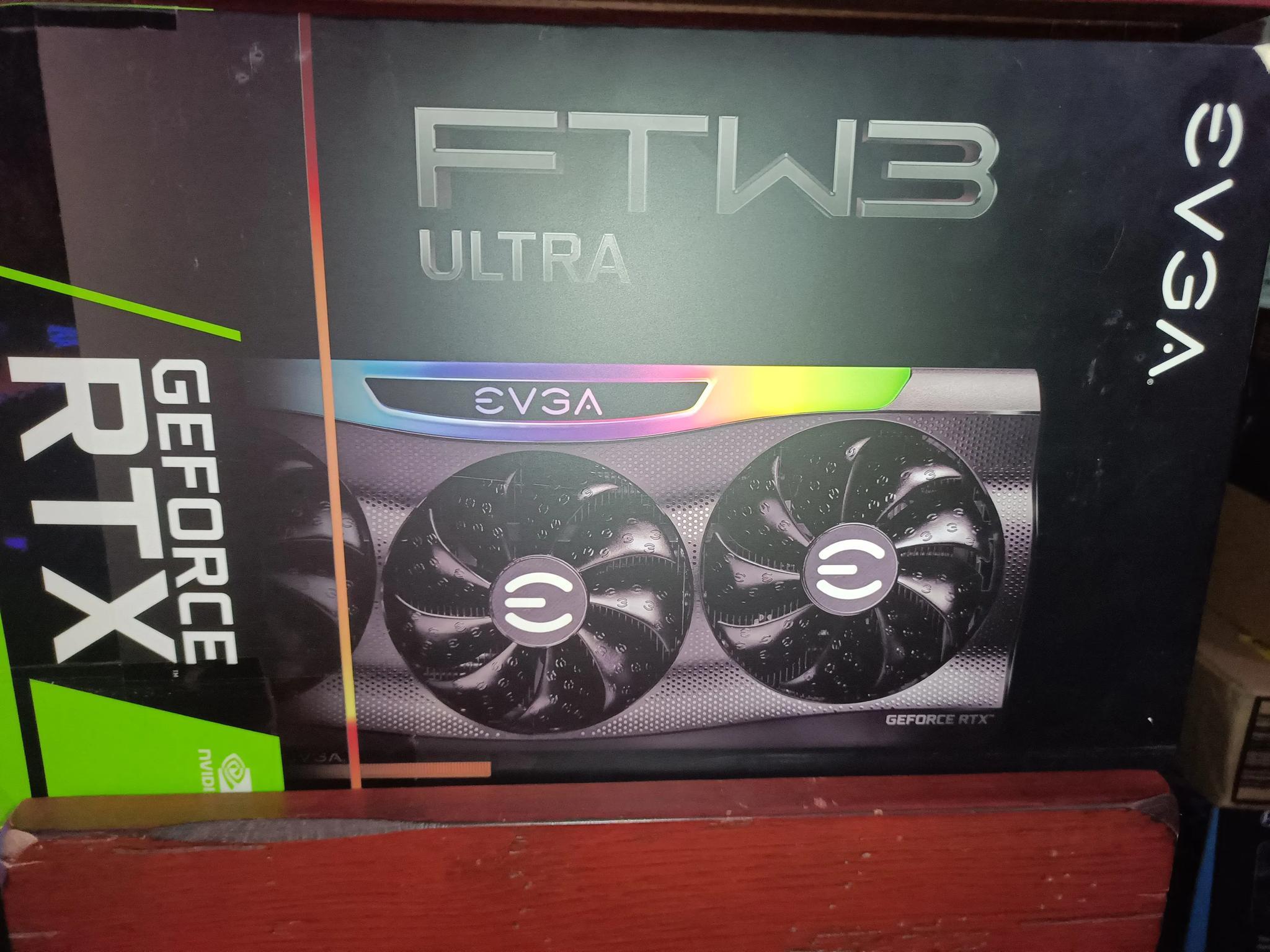 EVGA GeForce RTX 3080 12GB FTW3 ULTRA GAMING