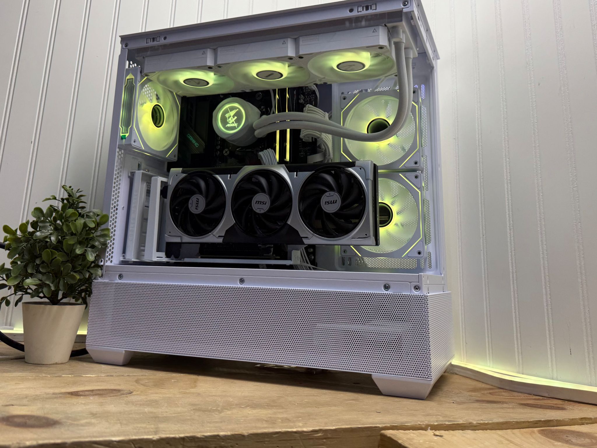 🧊Ark Angel V 3.0🧊 any Game 1440p/4k 9800X3D/5070TI/B850/32GDDR5/800w psu/2TB NVME