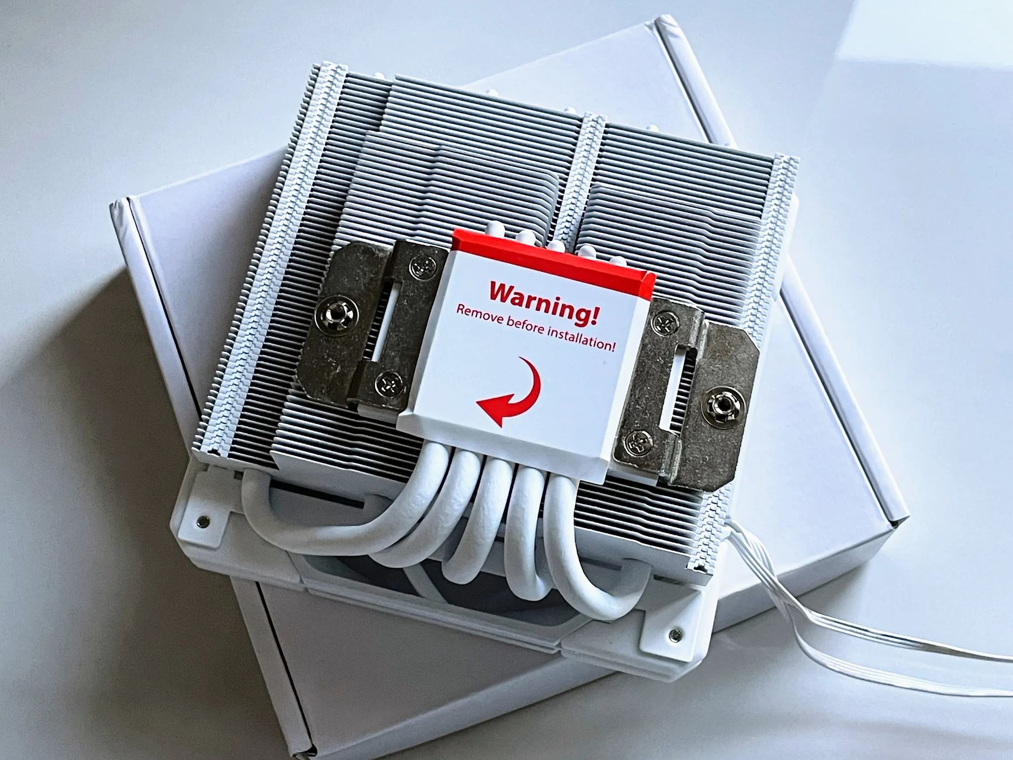 ID-COOLING IS-55 ARGB White Low Profile CPU Cooler, 57mm Height, 5 Heatpipes - Intel and AMD