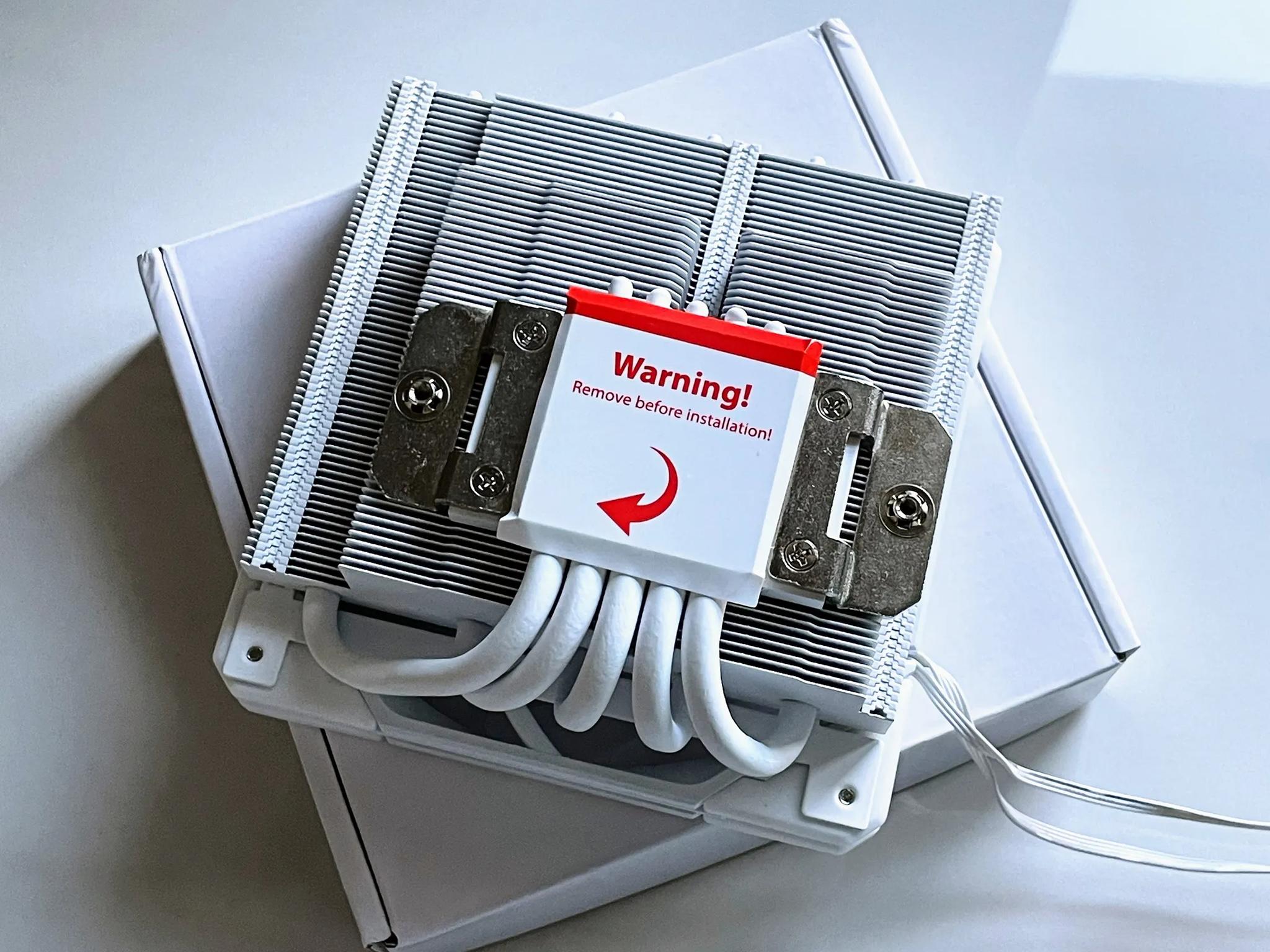 ID-COOLING IS-55 ARGB White Low Profile CPU Cooler, 57mm Height, 5 Heatpipes - Intel and AMD