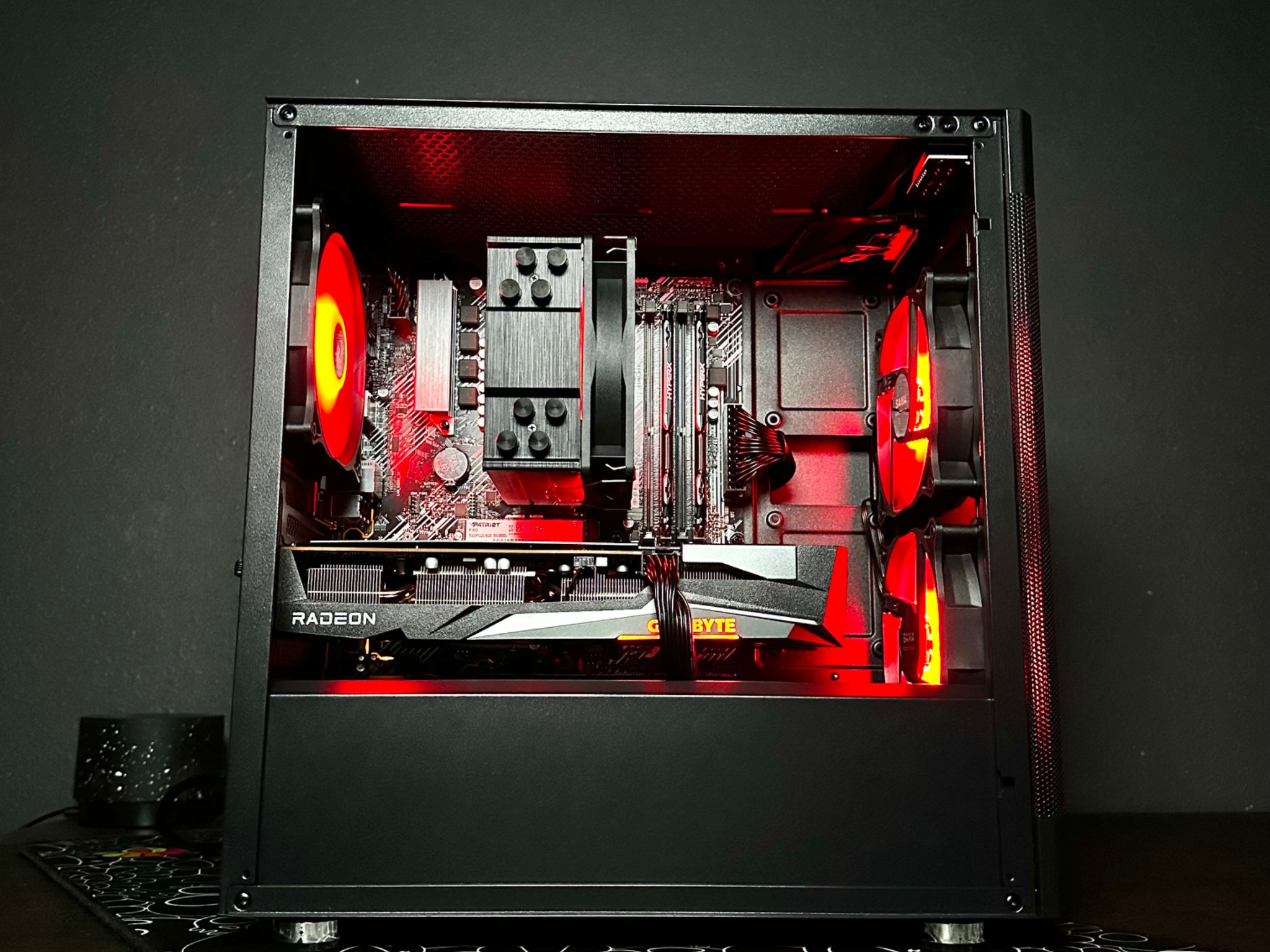 RX 6650XT Gaming PC | RYZEN 5 5600 | 16 GB RAM | WIFI |