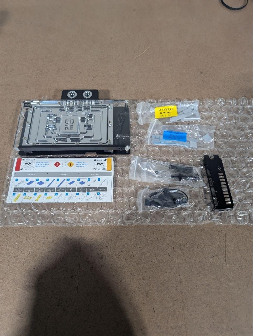 Alphacool Core Geforce RTX 5090 Solid + AMP Waterblock with Backplate (14730)