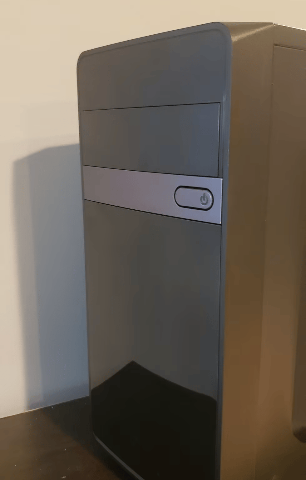 Gaming PC GTX980 and 10th Gen Intel 10105F with 16 GB DDR 4 memory