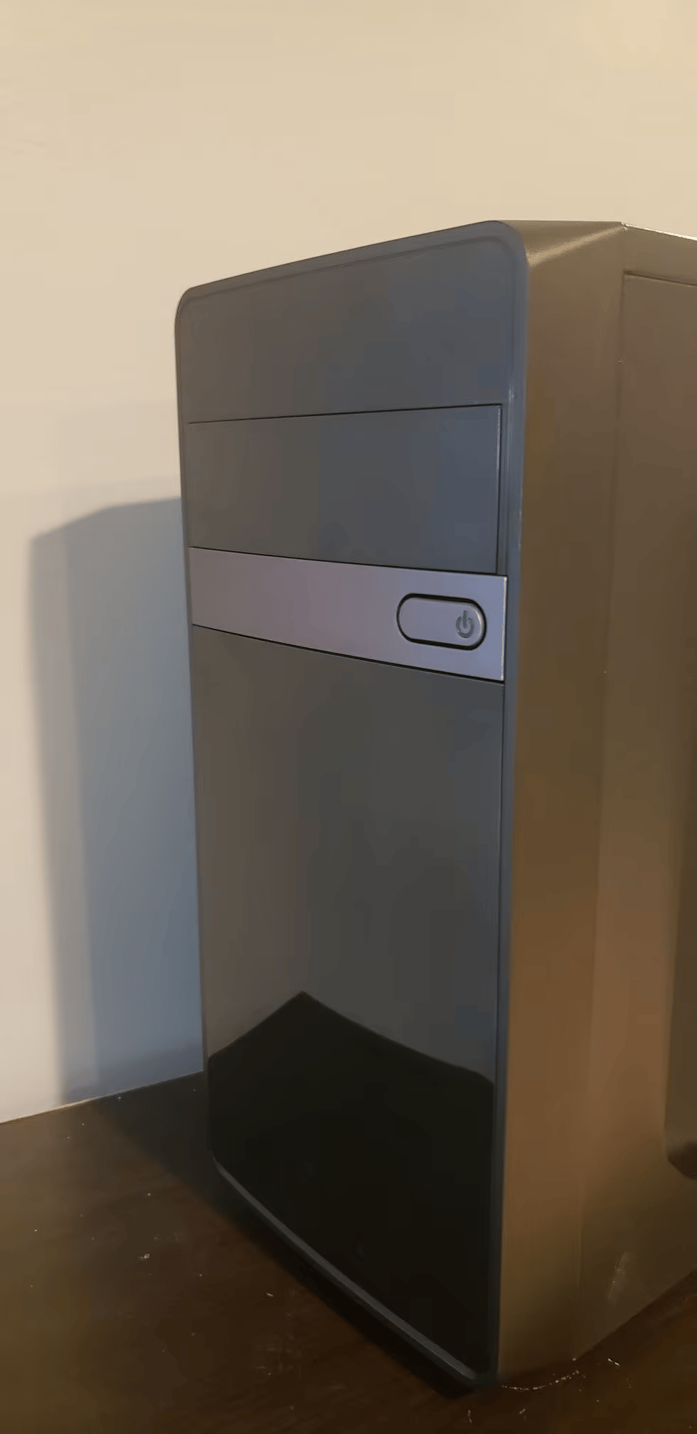Gaming PC GTX980 and 10th Gen Intel 10105F with 16 GB DDR 4 memory
