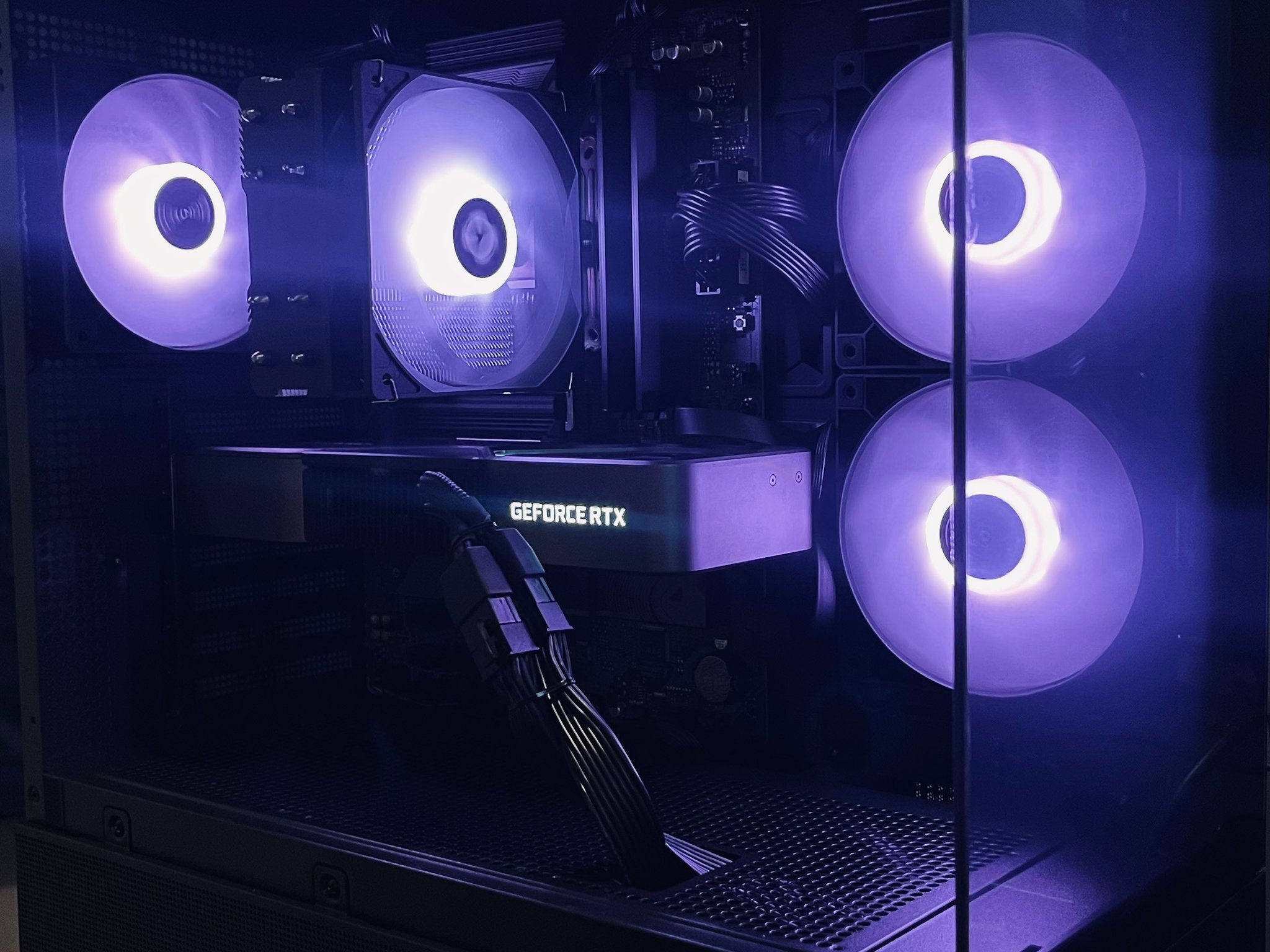 Pro Gaming PC |RTX 3080 // Ryzen 7700X // 32GB DDR5|