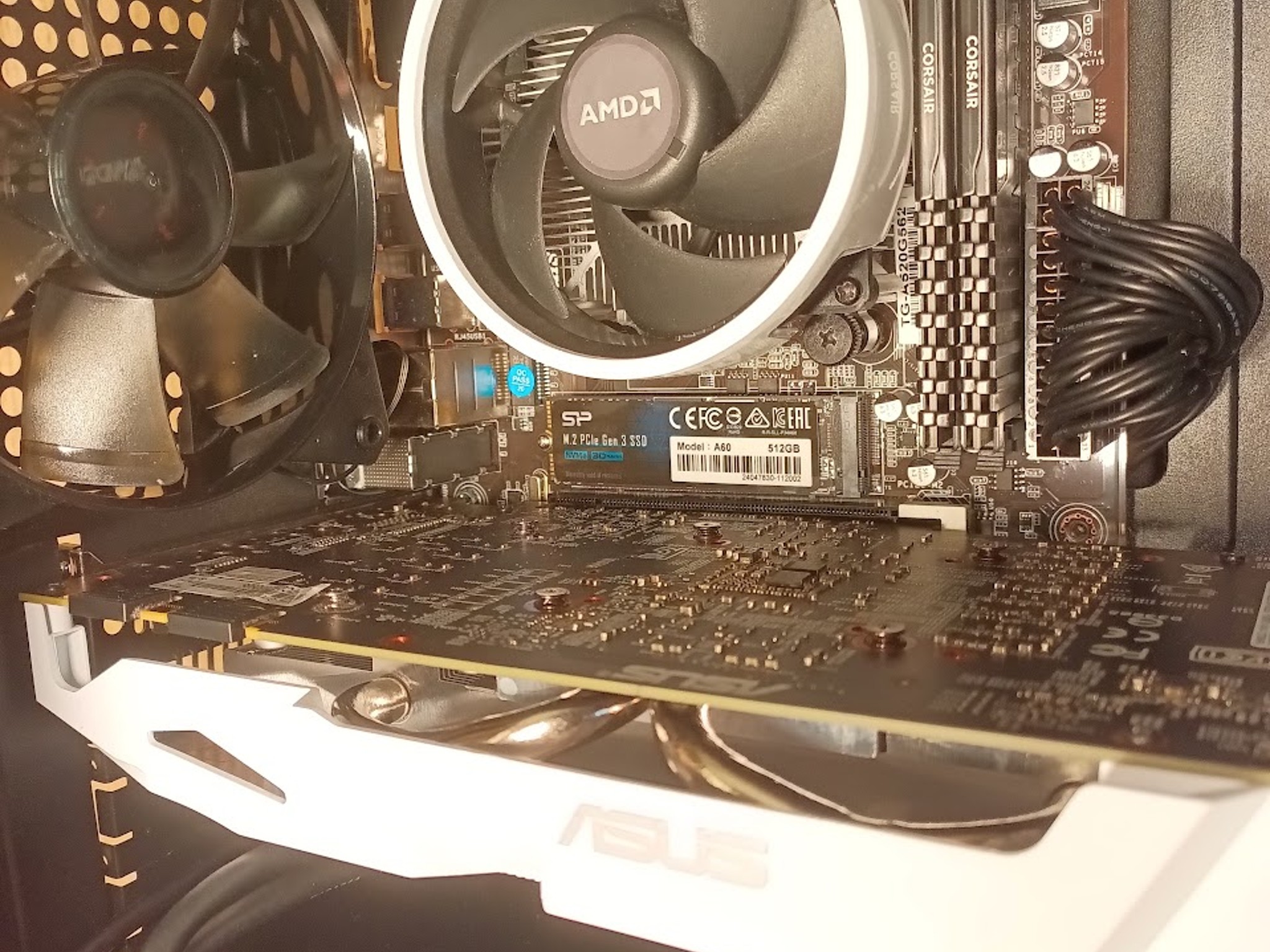 *Fortnite 1080p*Ryzen 5 3600x 4.4Ghz Max Boost 16gb Ram 512gb M.2- Asus 1070 8gb Fortnite 250fps