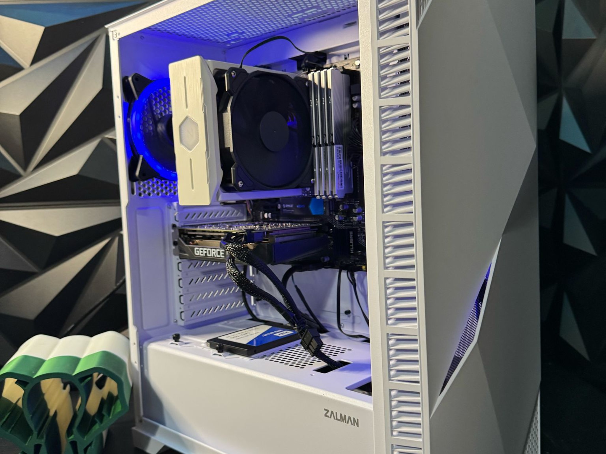 🗻❄️ Tusker 3660 Iceberg🗻❄️ Ryzen 5 3600| 32 GB DDR4| GTX 1660Super | 1.5 TB SSD