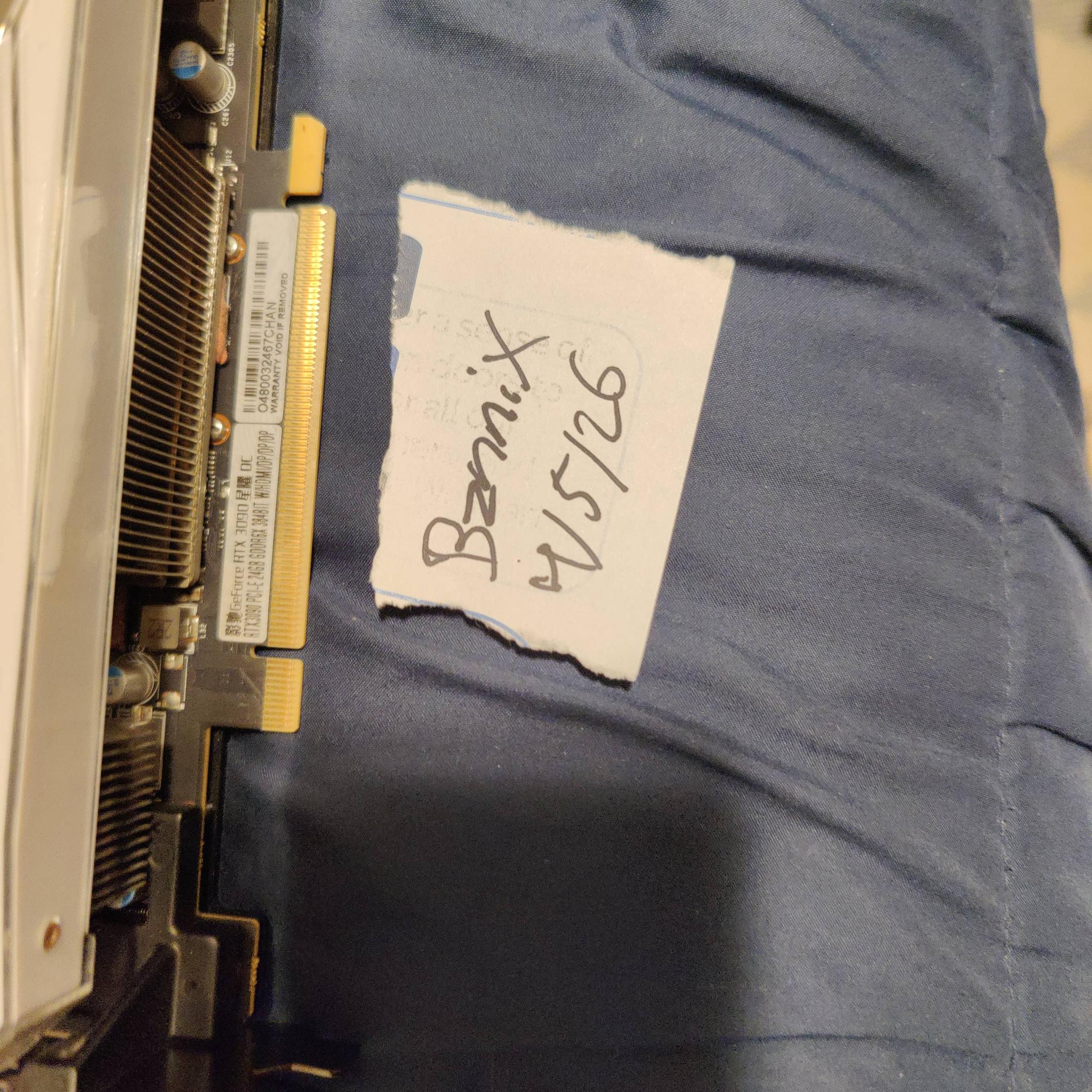 Galax GeForce RTX 3090 Boomstar/Starlight OC