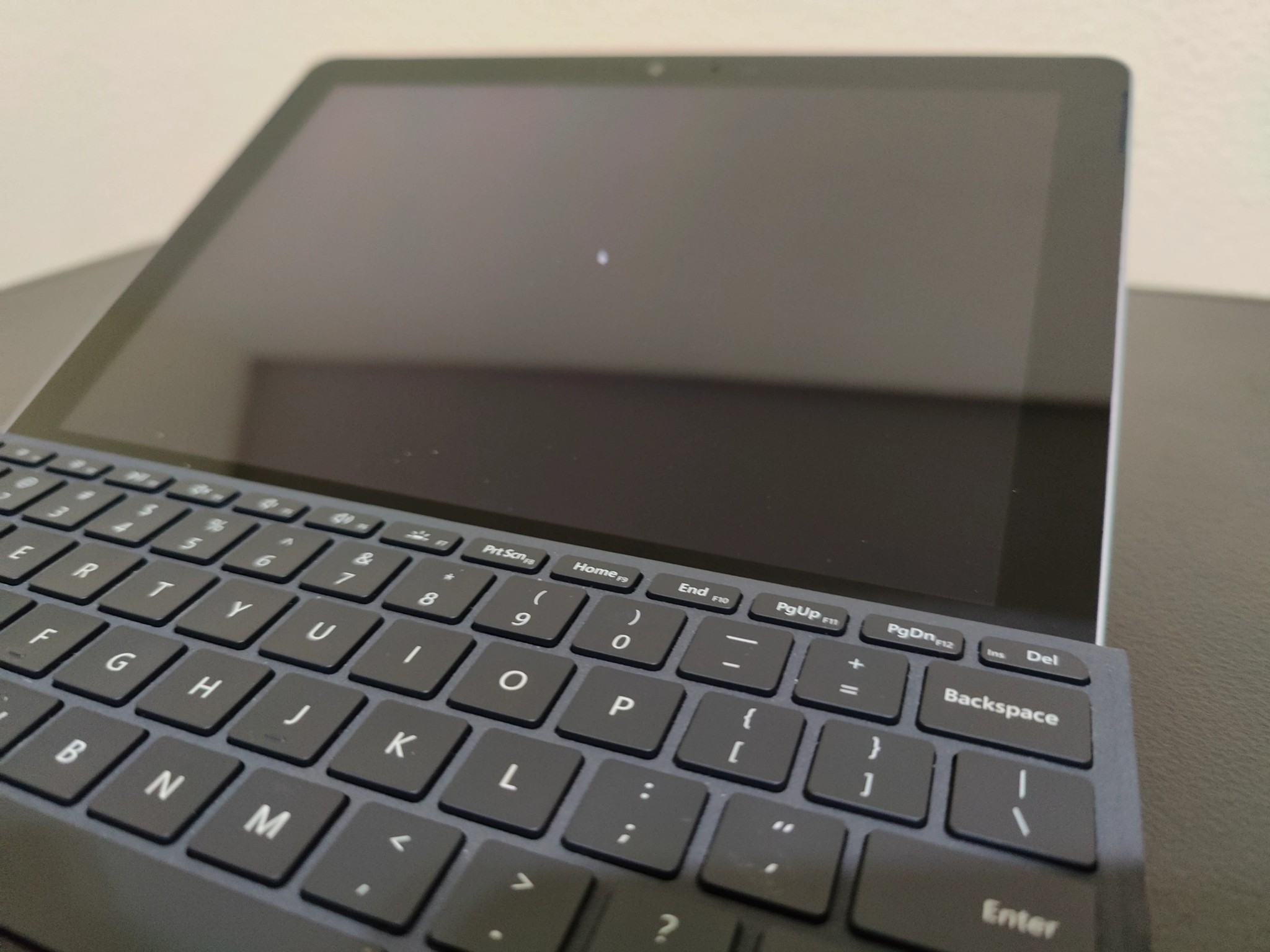 Microsoft Surface Go First Gen w/ Alcantera Microsoft Keyboard Intel Pentium 8GB RAM 128GB SSD