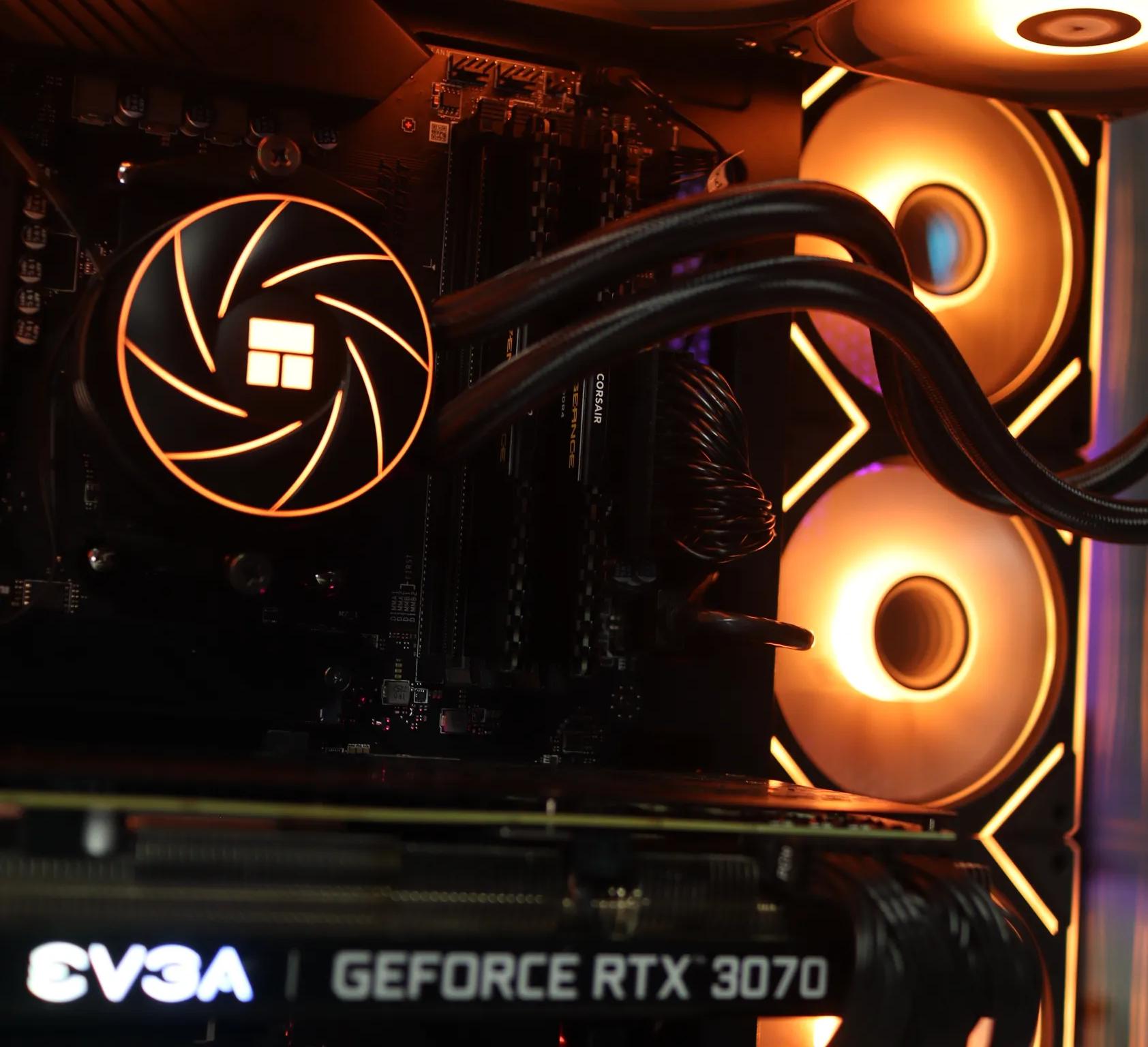 RTX 3070 | Ryzen 5 5600X| 32GB DDR4 RAM | 512GB NVME SSD