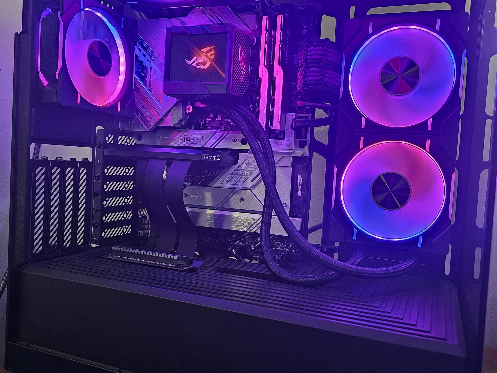 CUSTOM GAMING PC w NVIDIA RTX 3080 FE// i7 12700K // 1TB NVMe