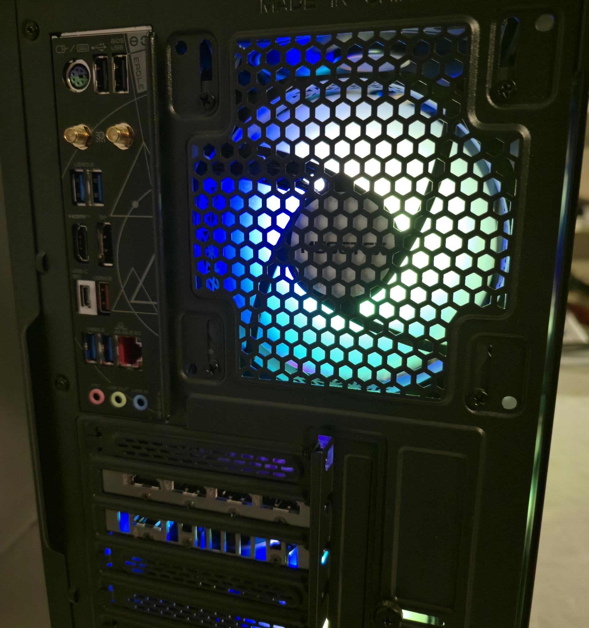 Small But Mighty (Tuf 5070TI - I7 14700K