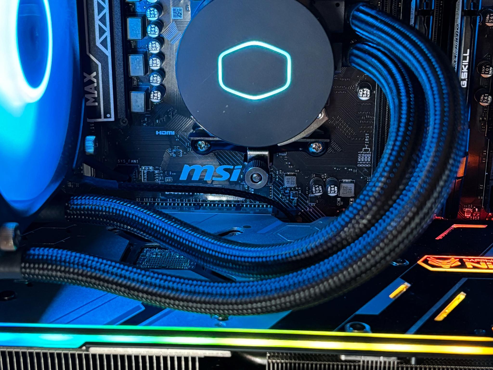 Micro Killer Custom Gaming PC - Ryzen 7 1800X / Radeon RX 5700XT