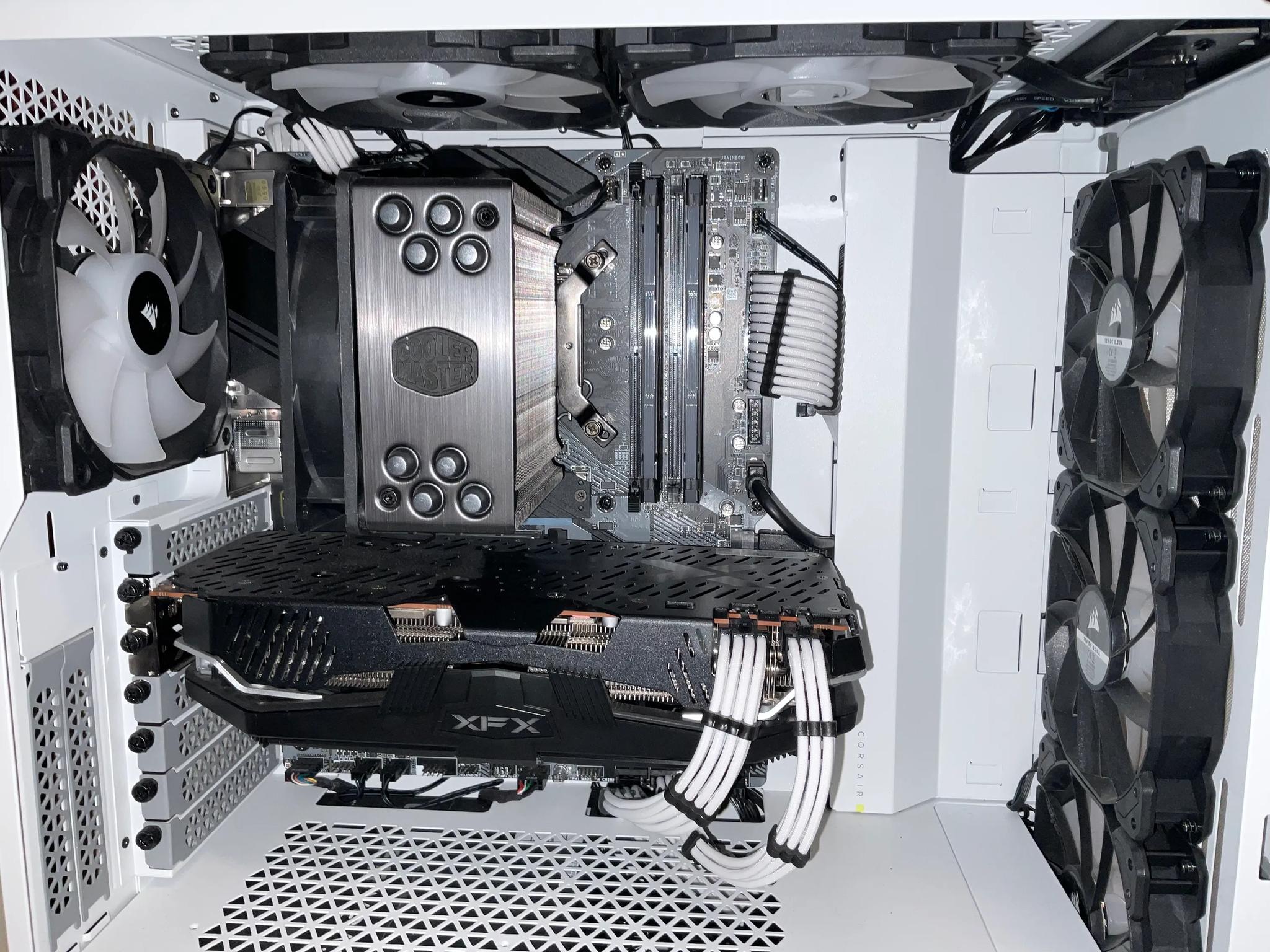 RBG Gaming PC-  XFX AMD Radion Rx 5700 Xt + intel i7 10700 ($799)