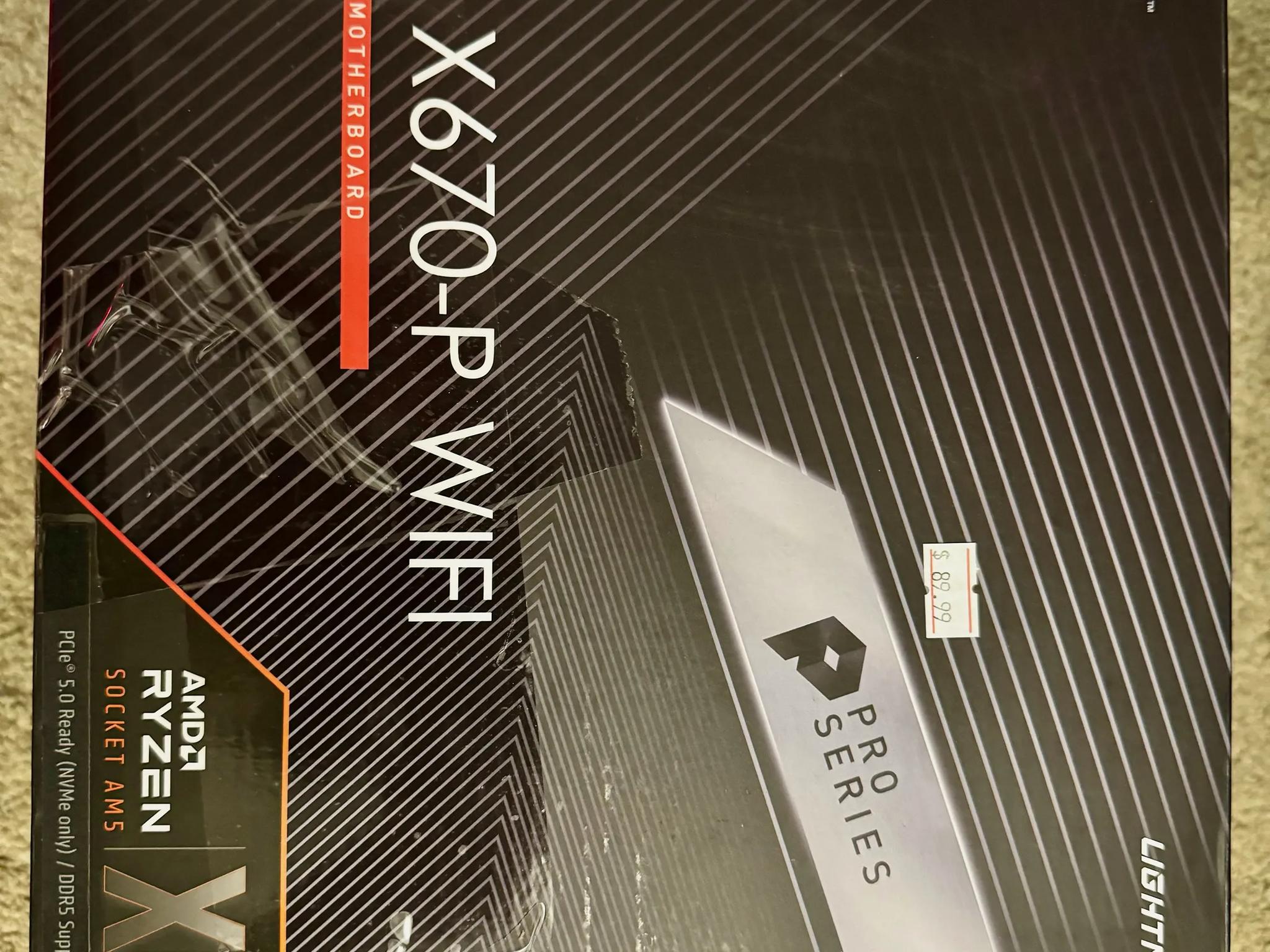 MSI PRO X670-P WIFI ATX Motherboard