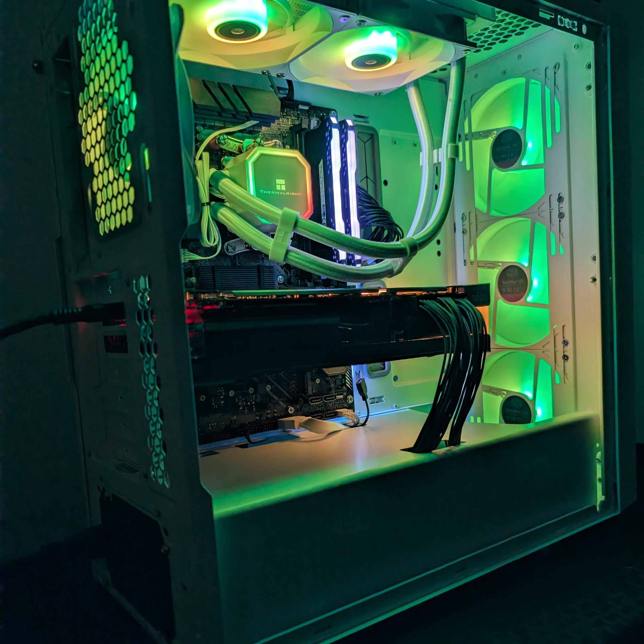 RX 6950 XT-Ryzen 7 5800x-32 GB RAM-1 TB NVME Gaming PC