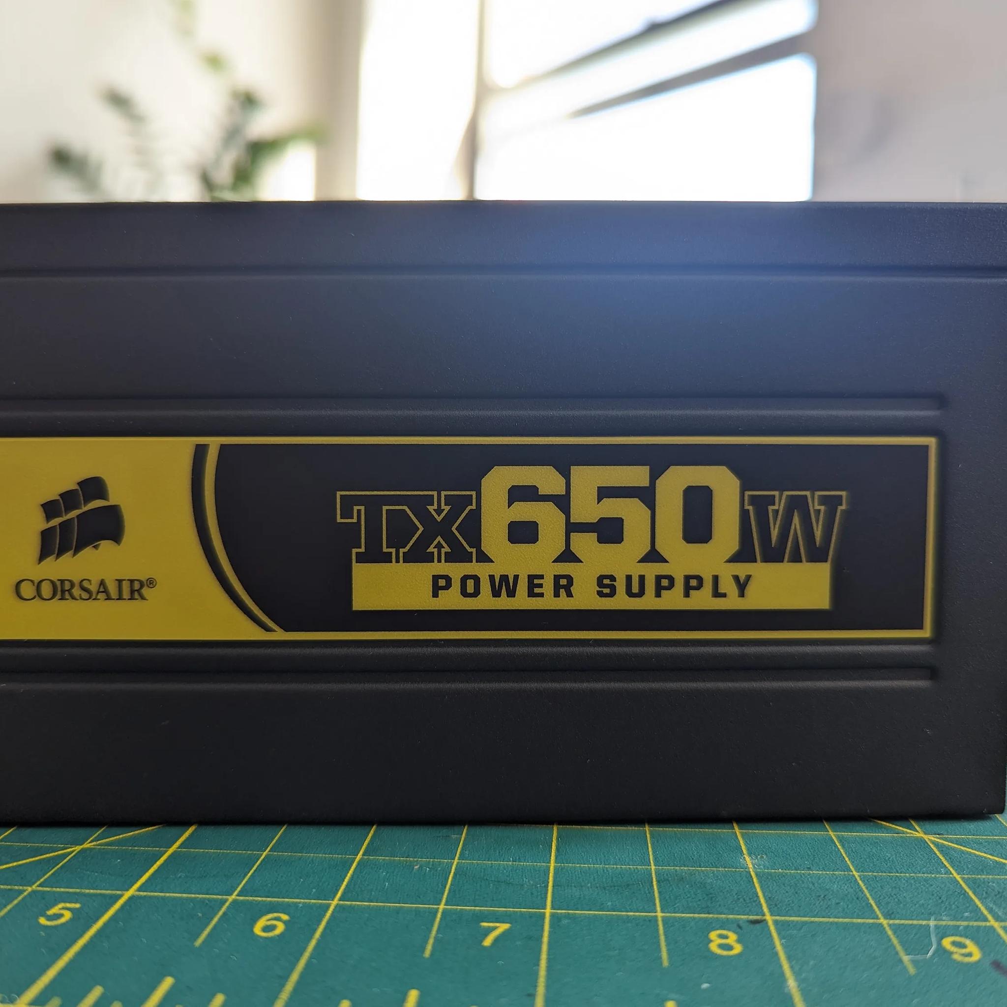 Corsair Enthusiast Series™ TX650w - 80 PLUS® ( Used - Great )