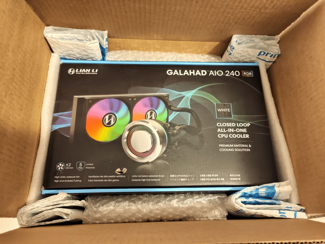 BNIB Lian Li Galahad White RGB 240mm AIO
