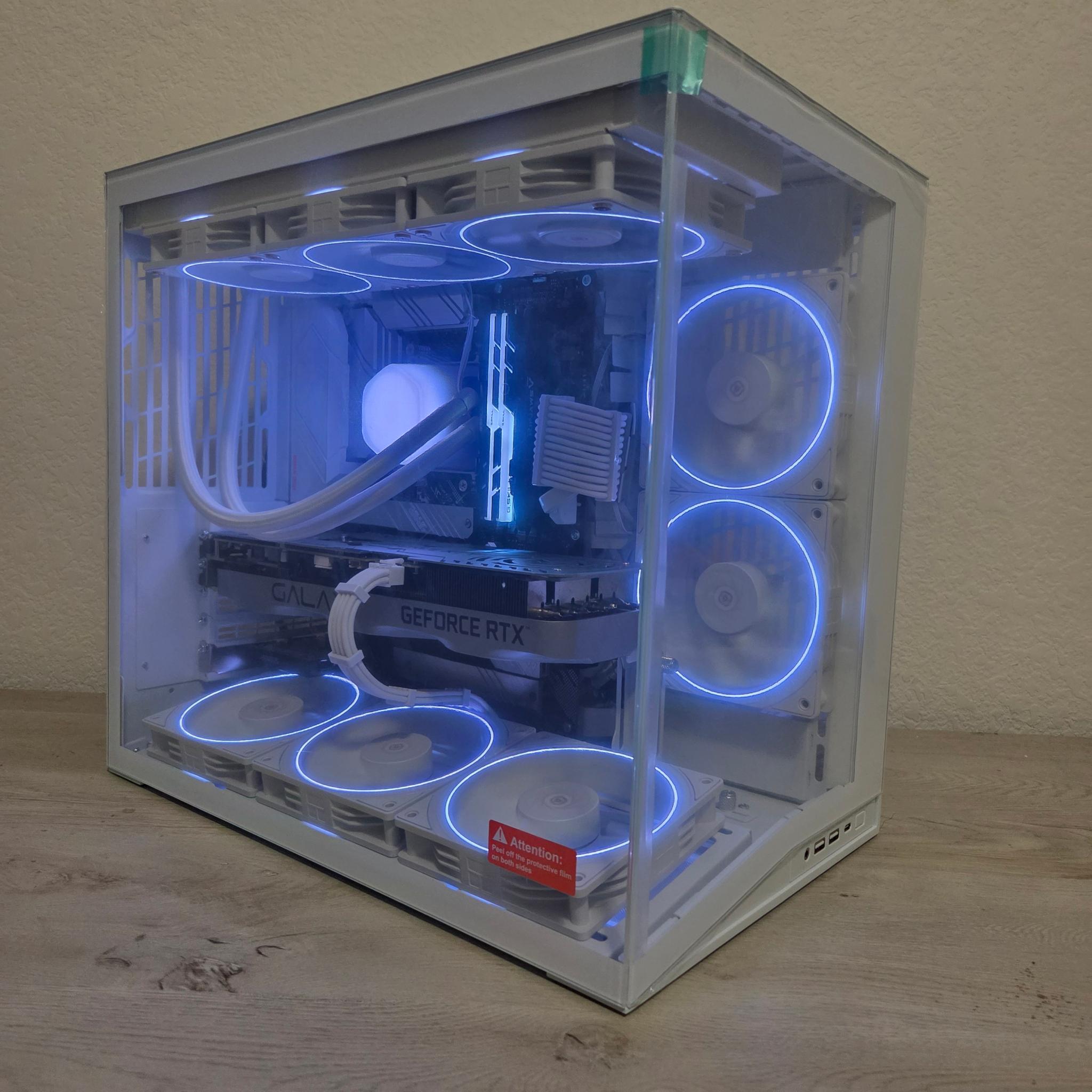 🧊 Beautiful Snow Den Gaming PC 💠