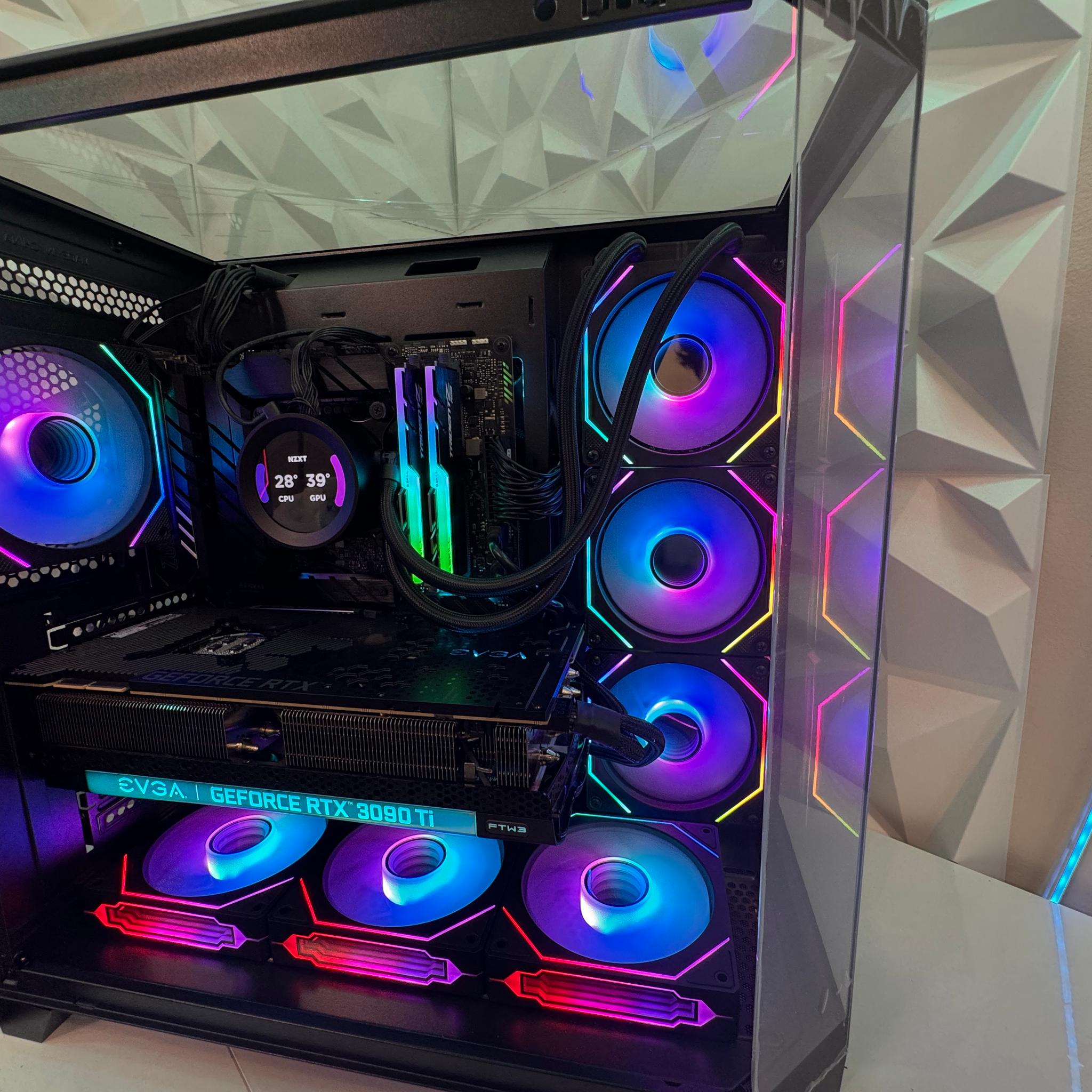 Pure Aesthetic Gaming PC | i9-12900K | RTX 3090 Ti 24GB | 32GB RAM | 1TB SSD