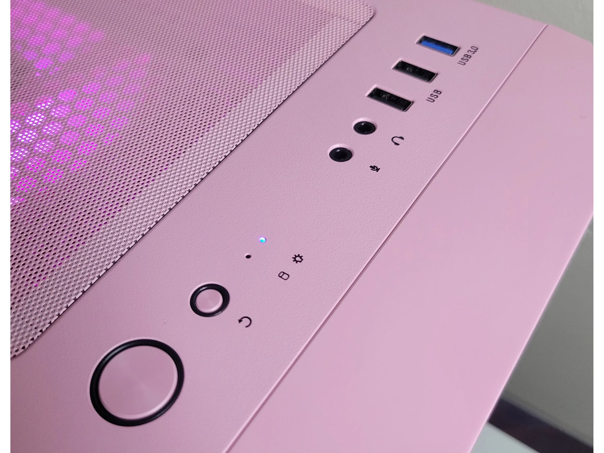 RTX 3070 | Ryzen 7 3700x | Pink Gaming PC