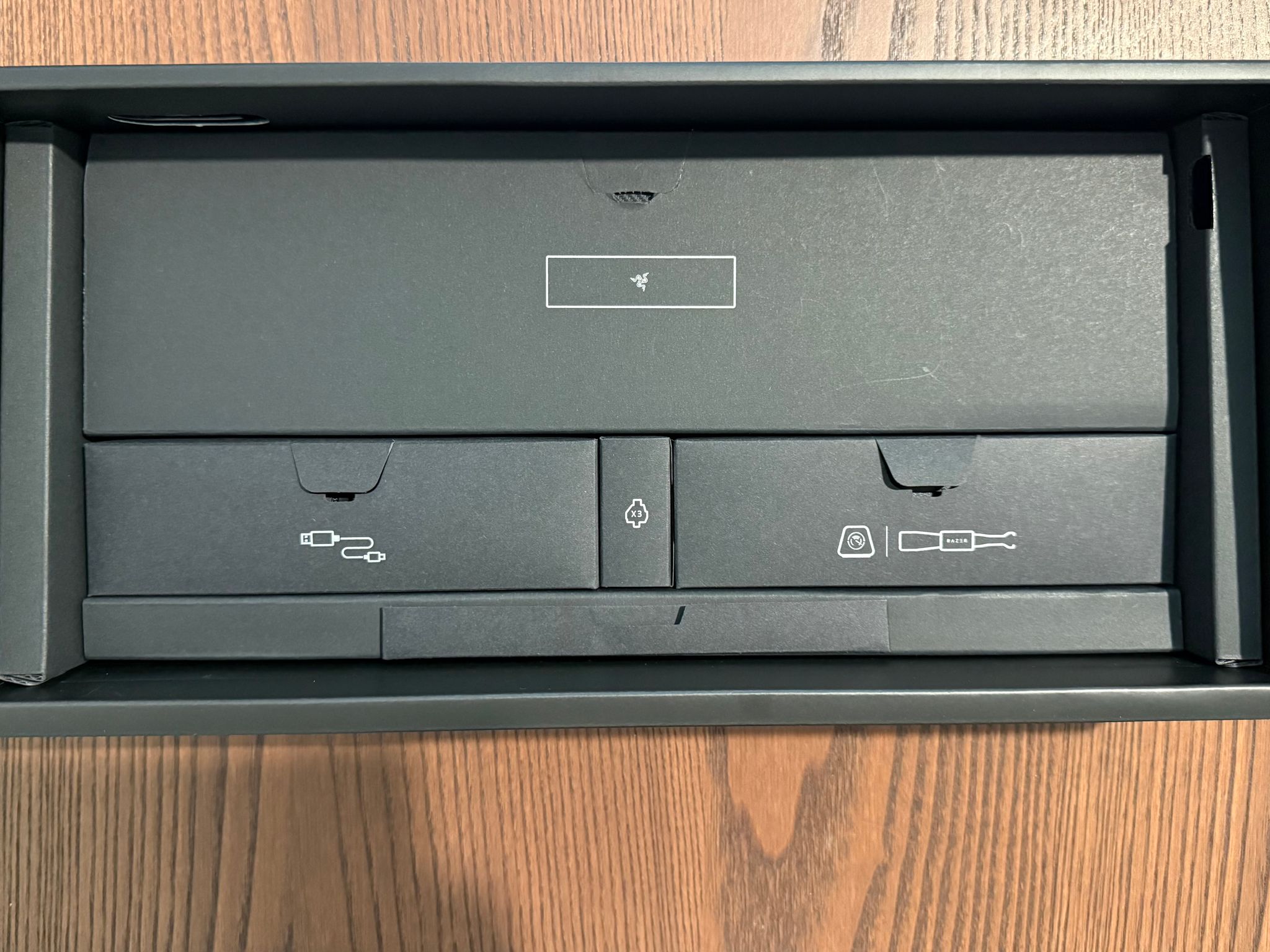 Razer Blackwidow v4 Pro 75% OLED
