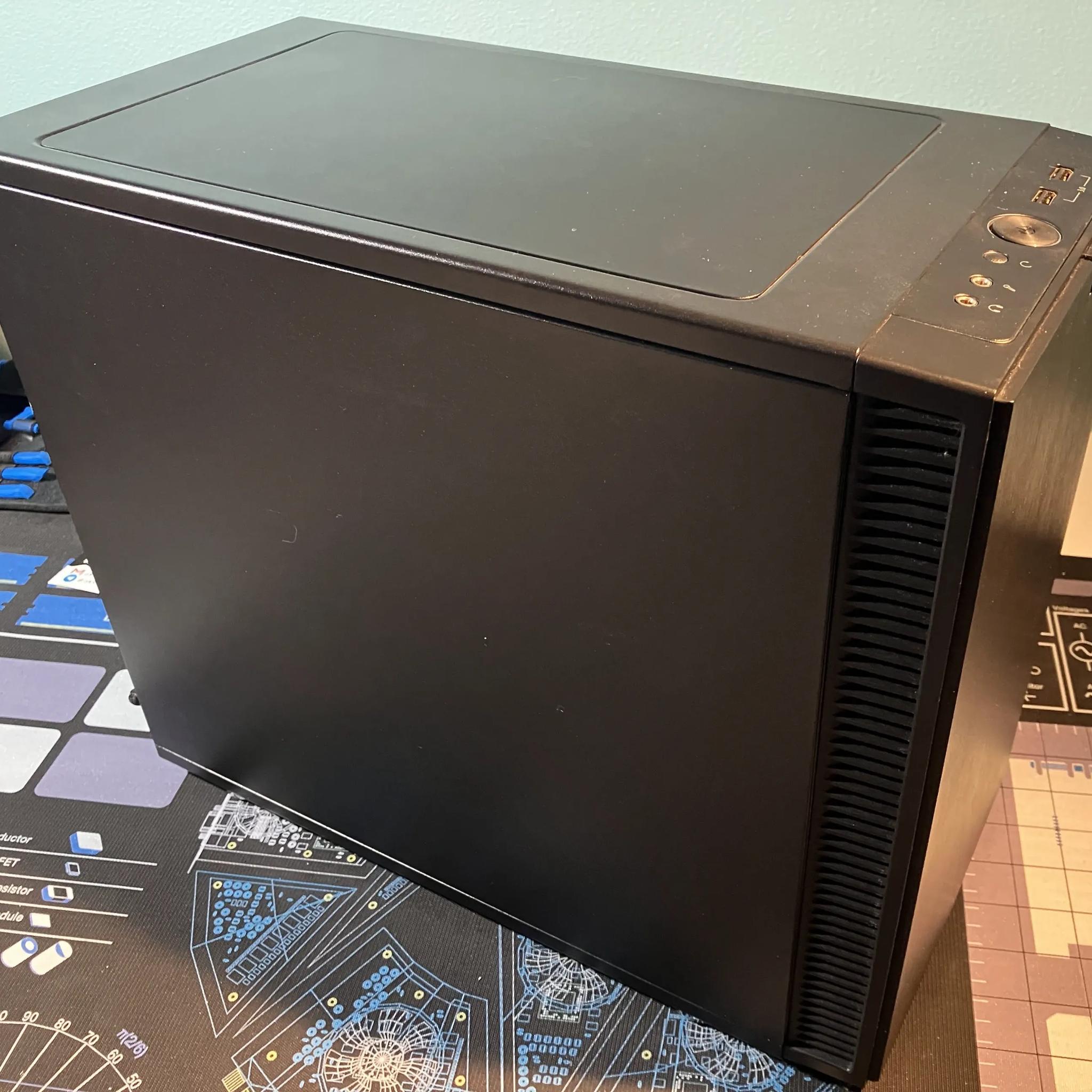 Fractal Design Define Nano S - mITX Tower