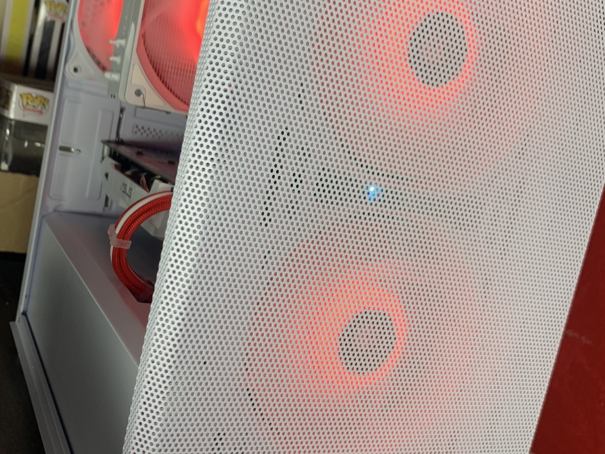 ⚪️Diablos 🔥🔥🔥| GTX 1060 6GB | RYZEN 5 | 16GB DDR4 RAM| 512GB SSD | Windows 10 Home