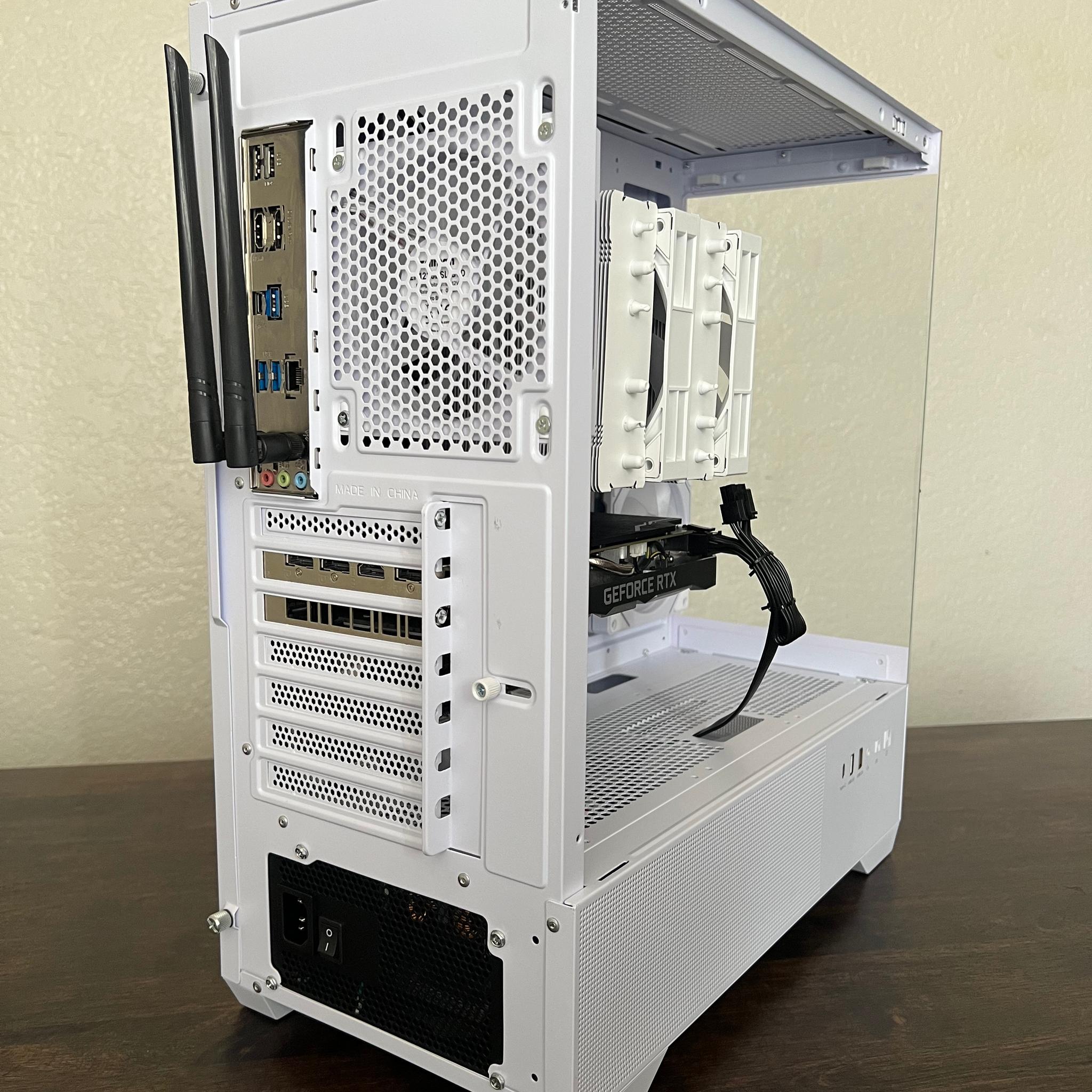 i5-11400F | RTX 2060 | 32GB Patriot RAM | 525GB SSD