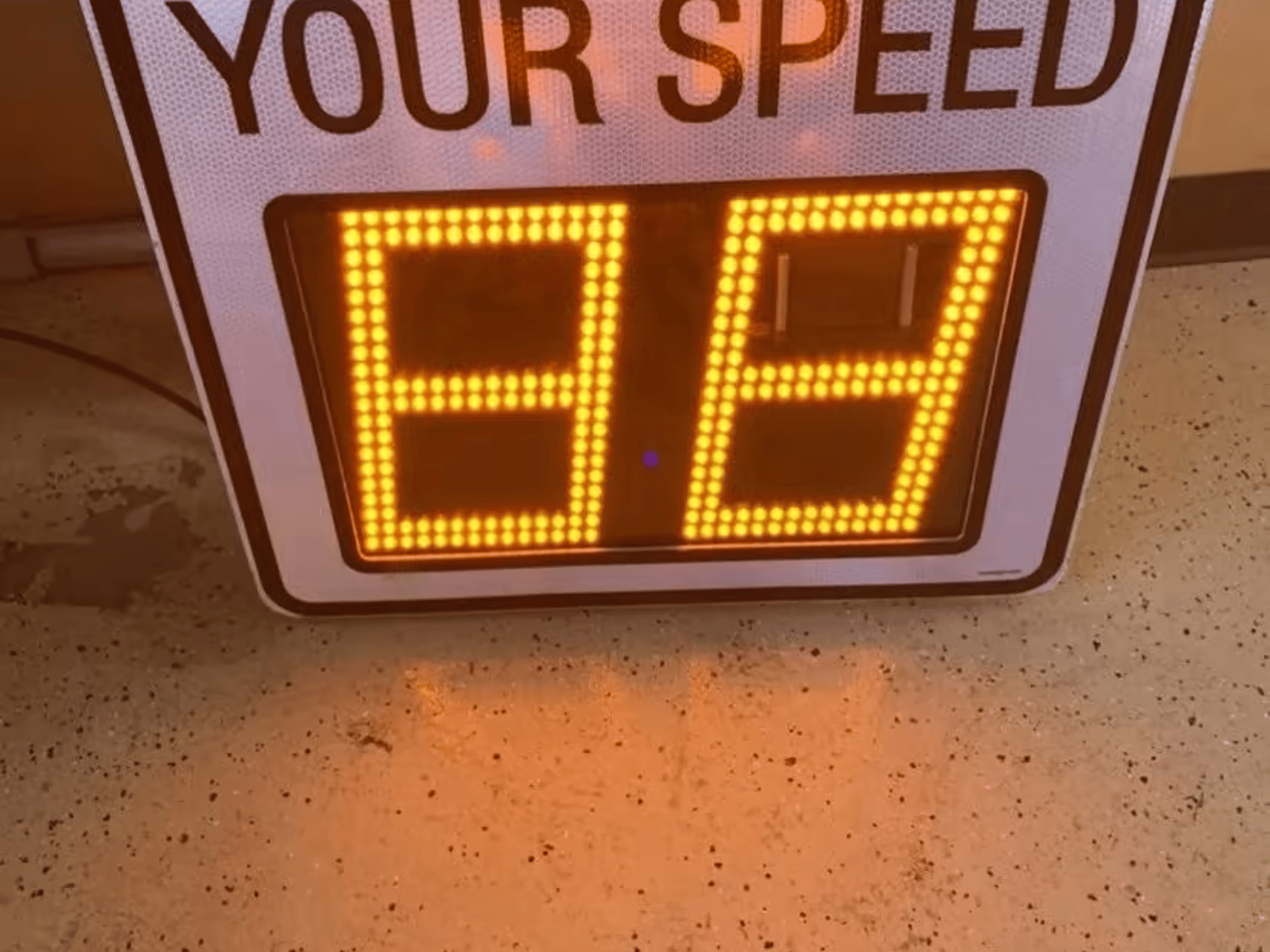 Speed rader sign For bdrdmyrd 