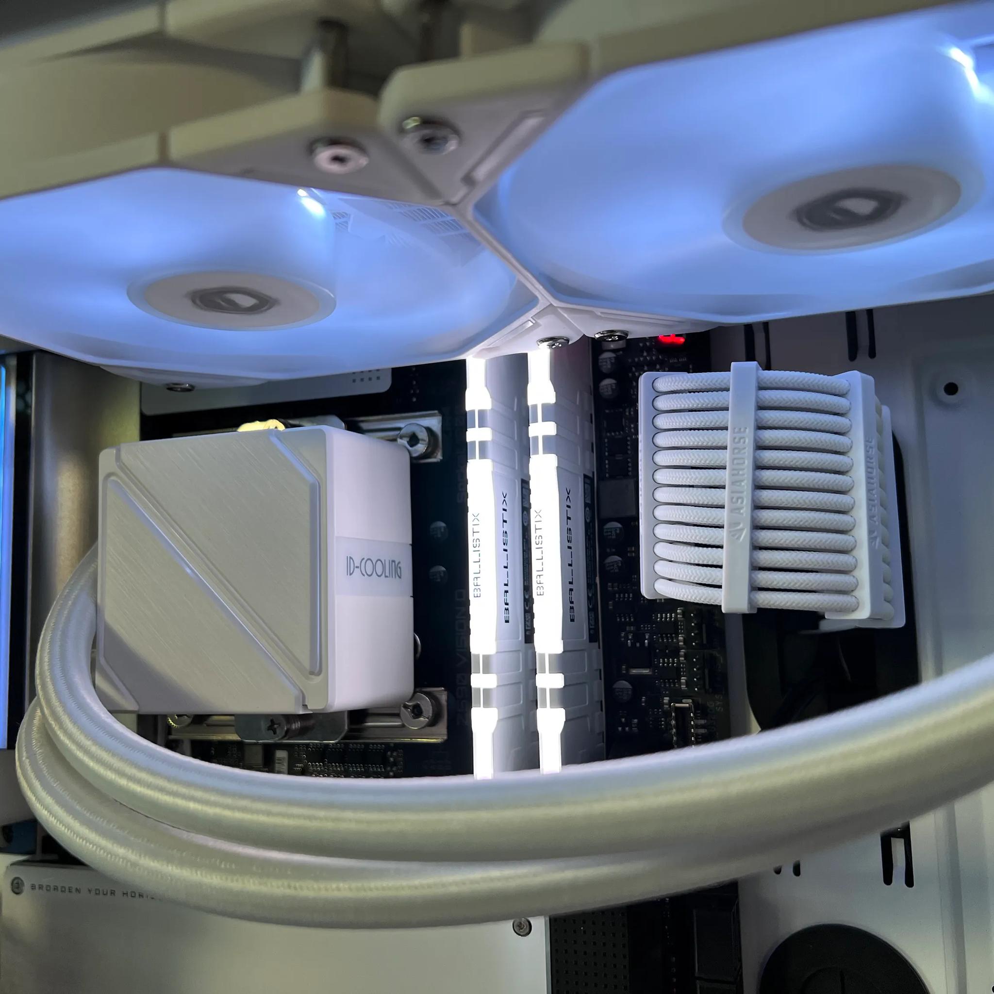 🤍 Minimal White PC Build | Intel i7-10700K 🤍