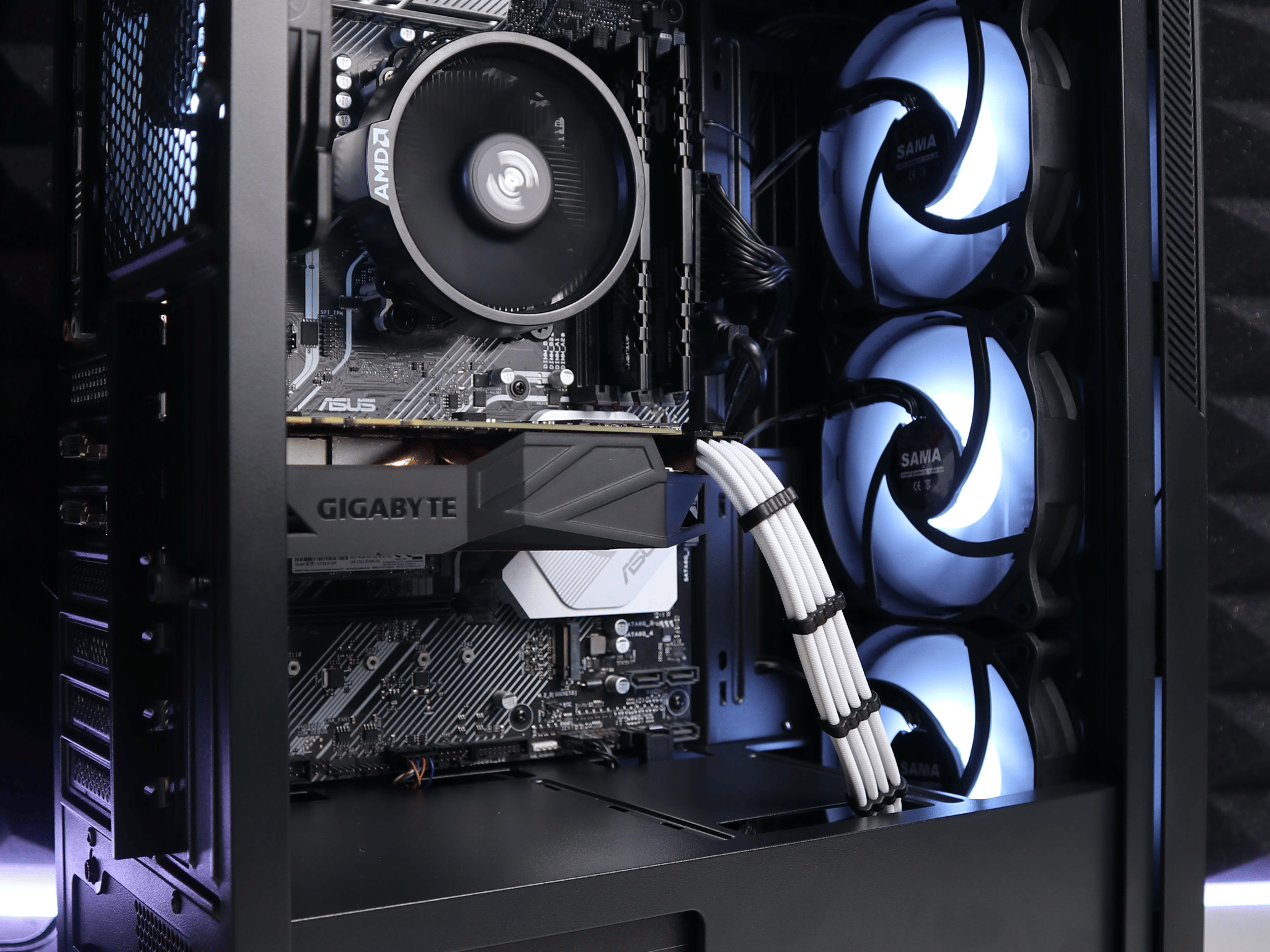 Lunar | Ryzen 7 2700/GTX 1070 FREE SHIPPING