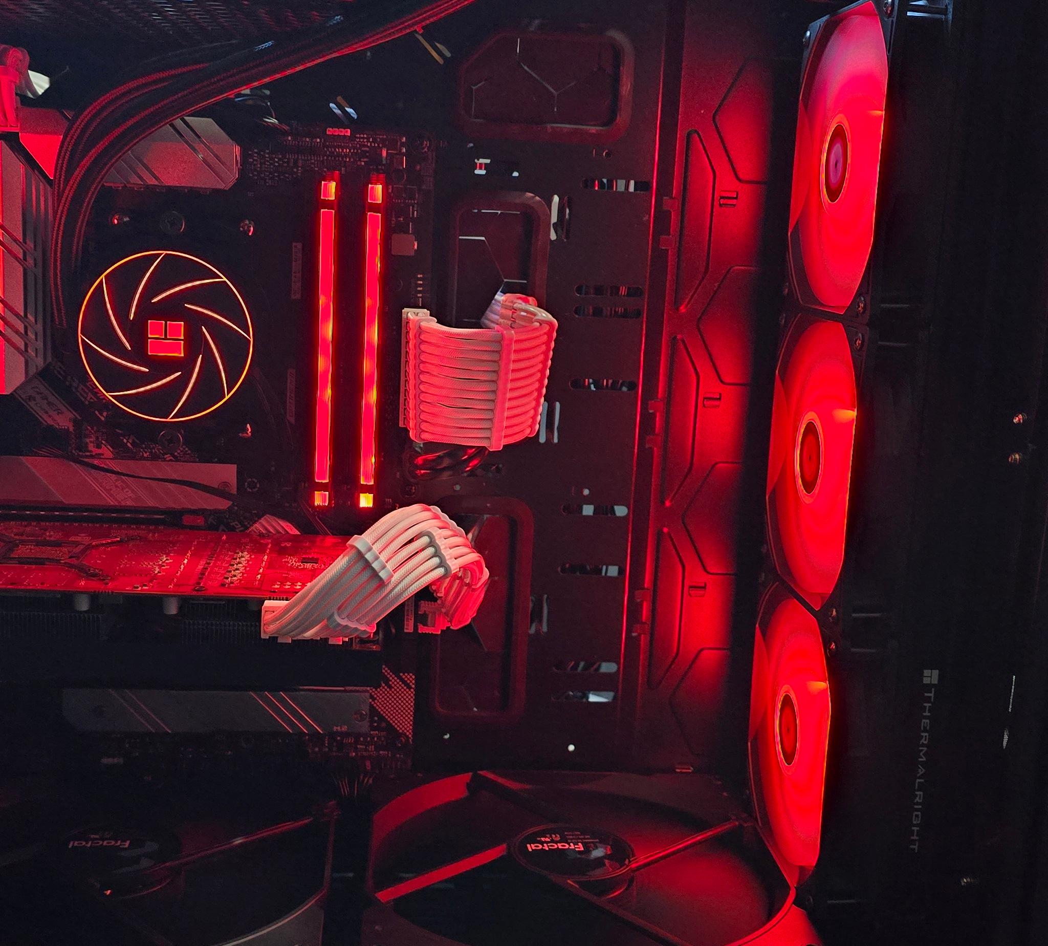Ryzen 5 5600X | RX 5700 XT 8GB | 1TB NVMe + 2 TB HHD!!