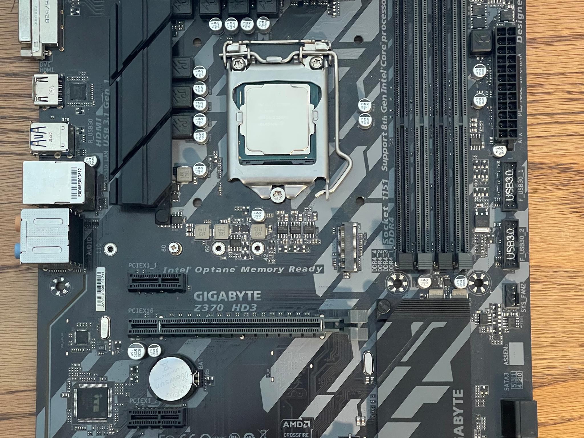 Used, Gigabyte z370 HD3, i7-8700, 16GB, 256GB