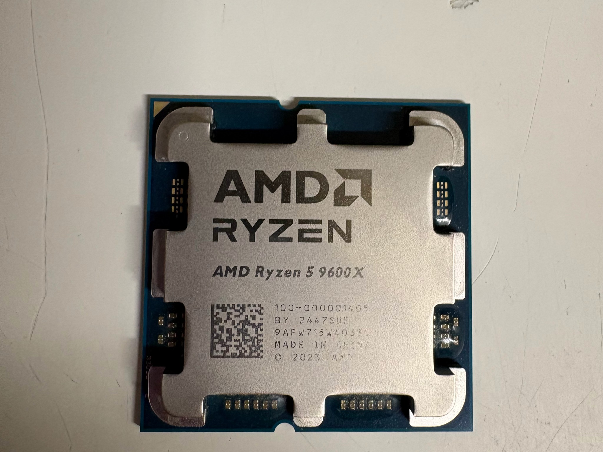 AMD Ryzen 5 9600X