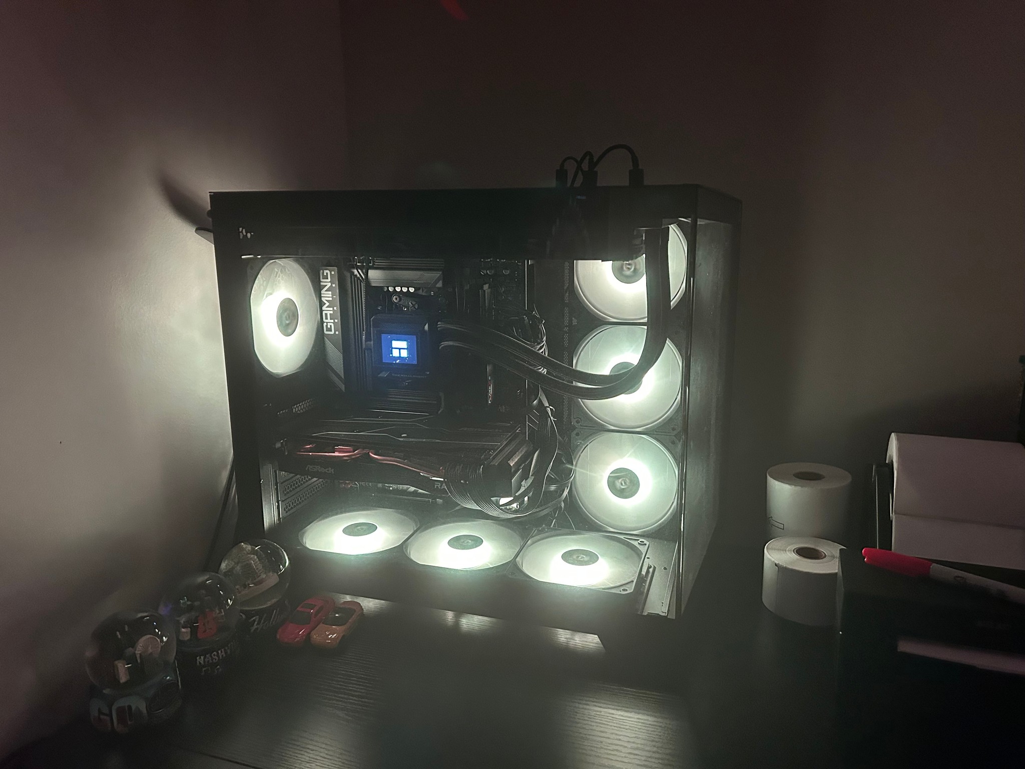 RX 6700 XT / Ryzen 7 7700x / 32gb Ram / 2tb SSD Storage / ULTIMATE 1440p WATER COOLED Gaming PC!