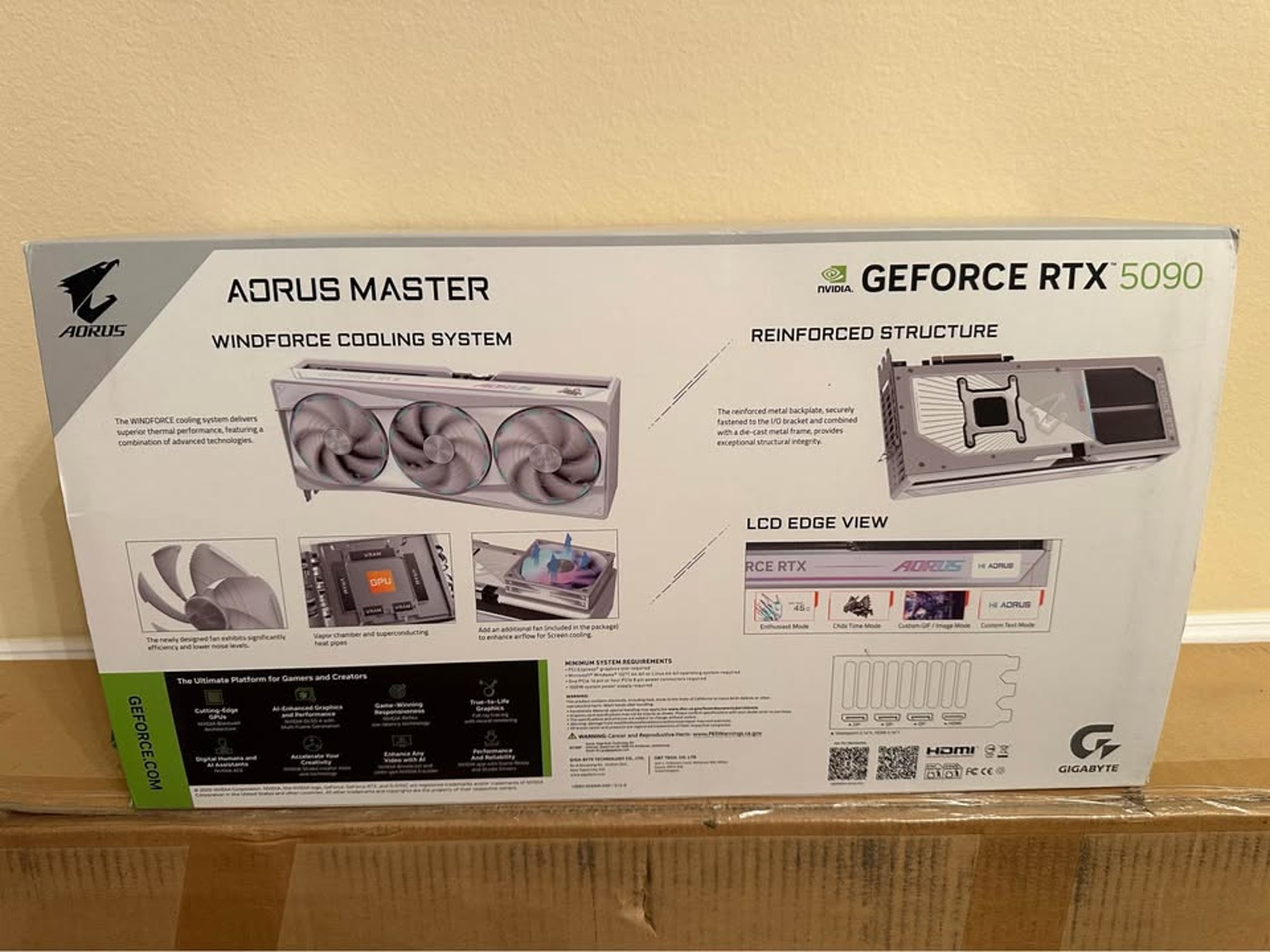 GIGABYTE AORUS GeForce RTX 5090 MASTER ICE 32G