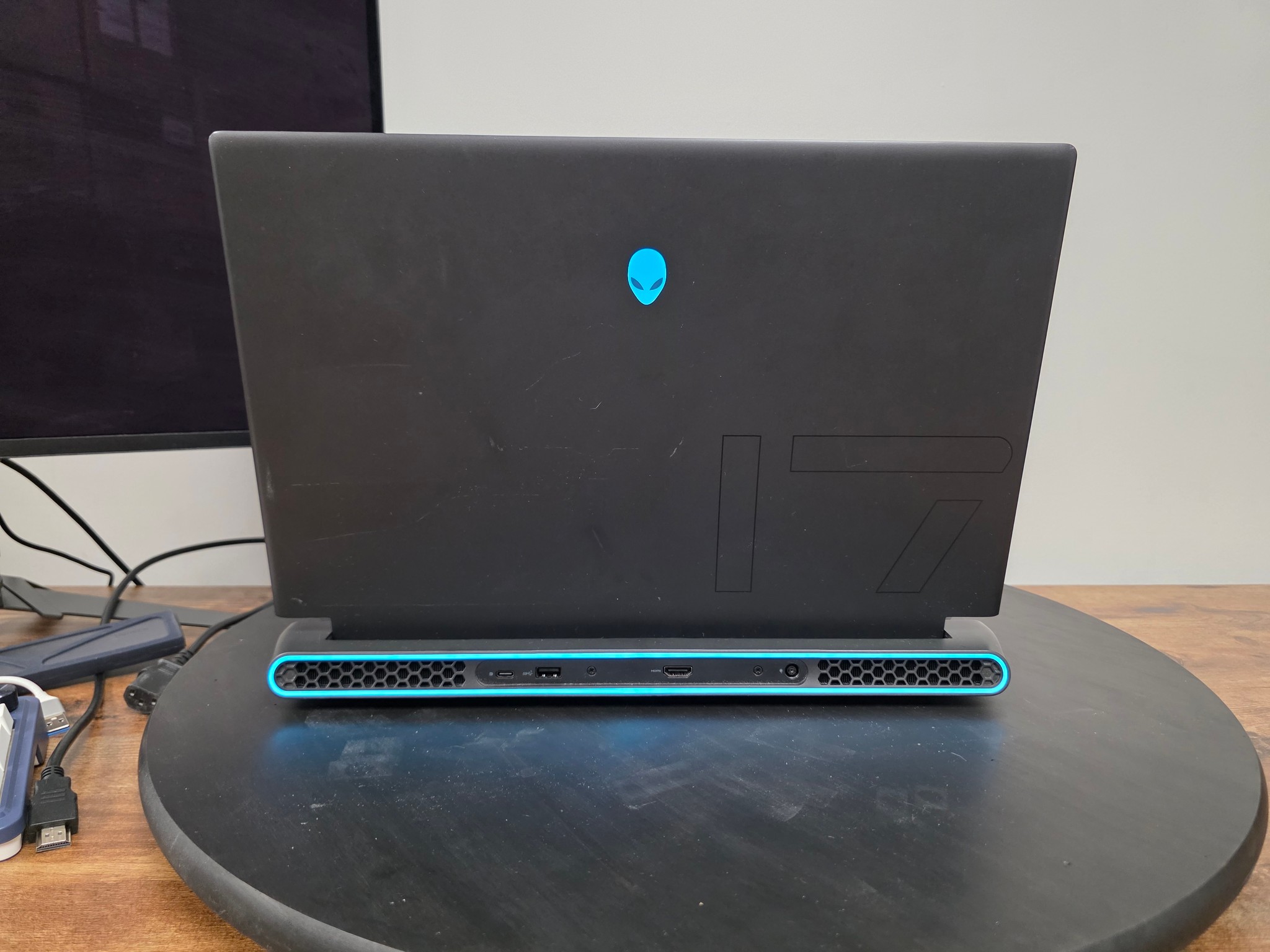 BCPC 26-36 Alienware Gaming Laptop l Ryzen 9 6900HX l RTX 3060 l 16 GB DDR5 l 1 TB M.2 l 1080p 480Hz