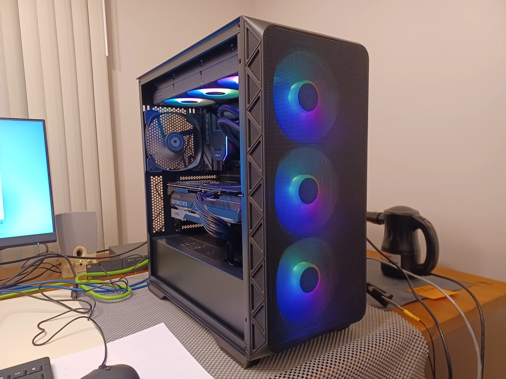 [model012unit1] 4K Gaming Mid-Tower (RTX 4080 Super + Ryzen 7 7800X3D + 64GB DDR5)