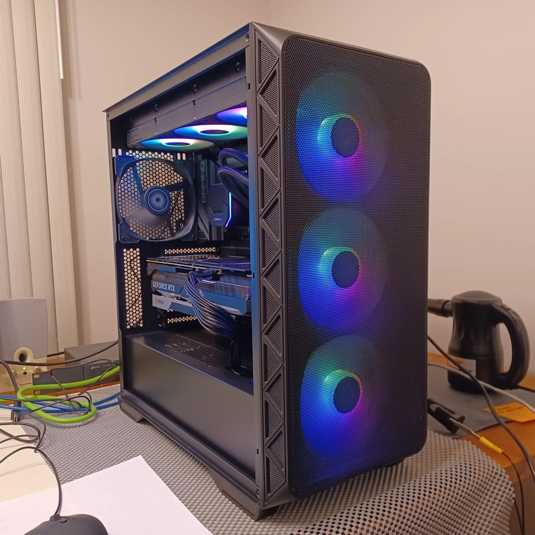 [model012unit1] 4K Gaming Mid-Tower (RTX 4080 Super + Ryzen 7 7800X3D + 64GB DDR5)