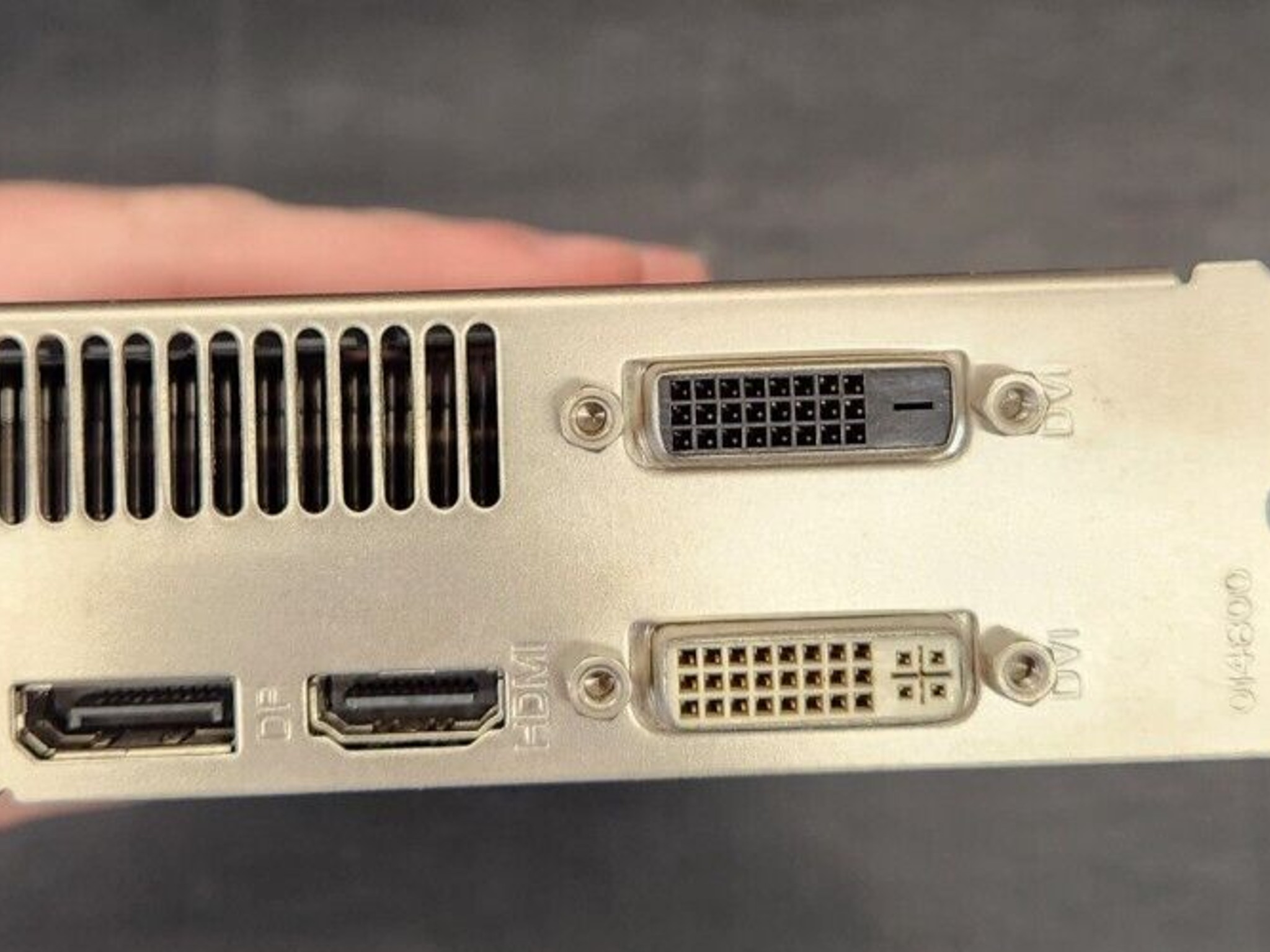 Sapphire Radeon HD 6950 2GB GDDR5 Graphics Card - DisplayPort, HDMI, DVI