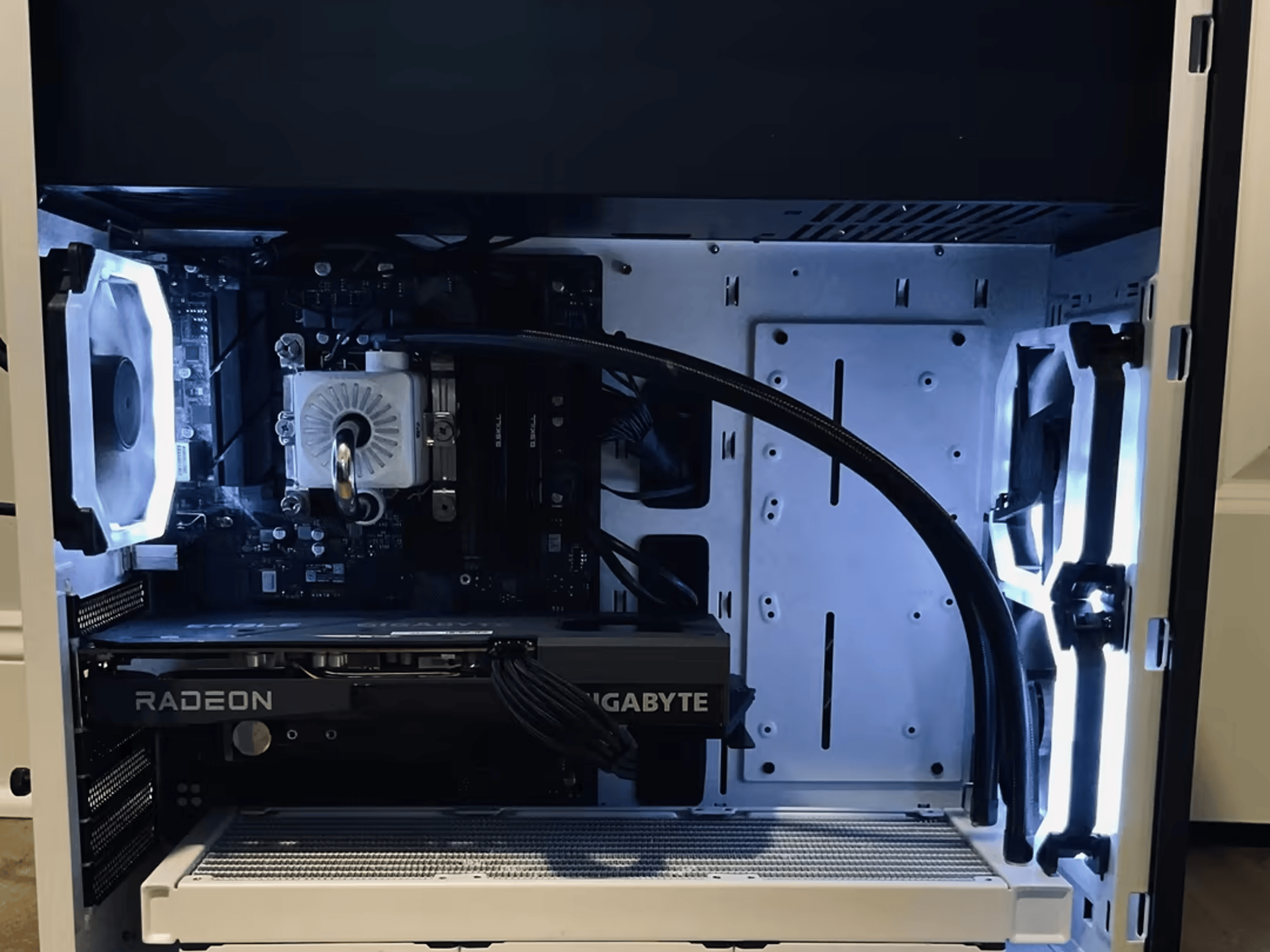 Rosewill Prism C