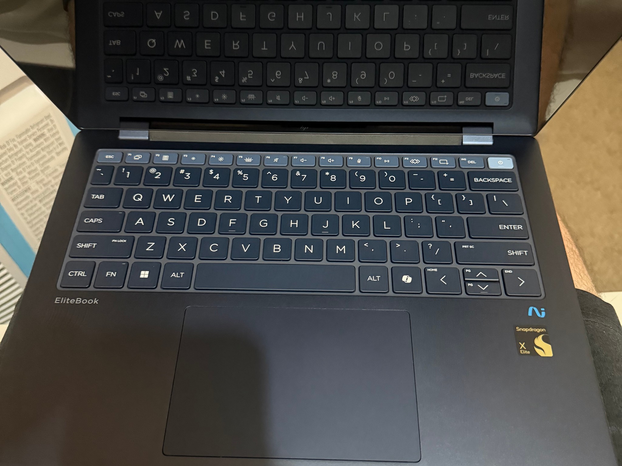 HP Elitebook Ultra G1q 32GB DDR5 / SnapDragon X Elite