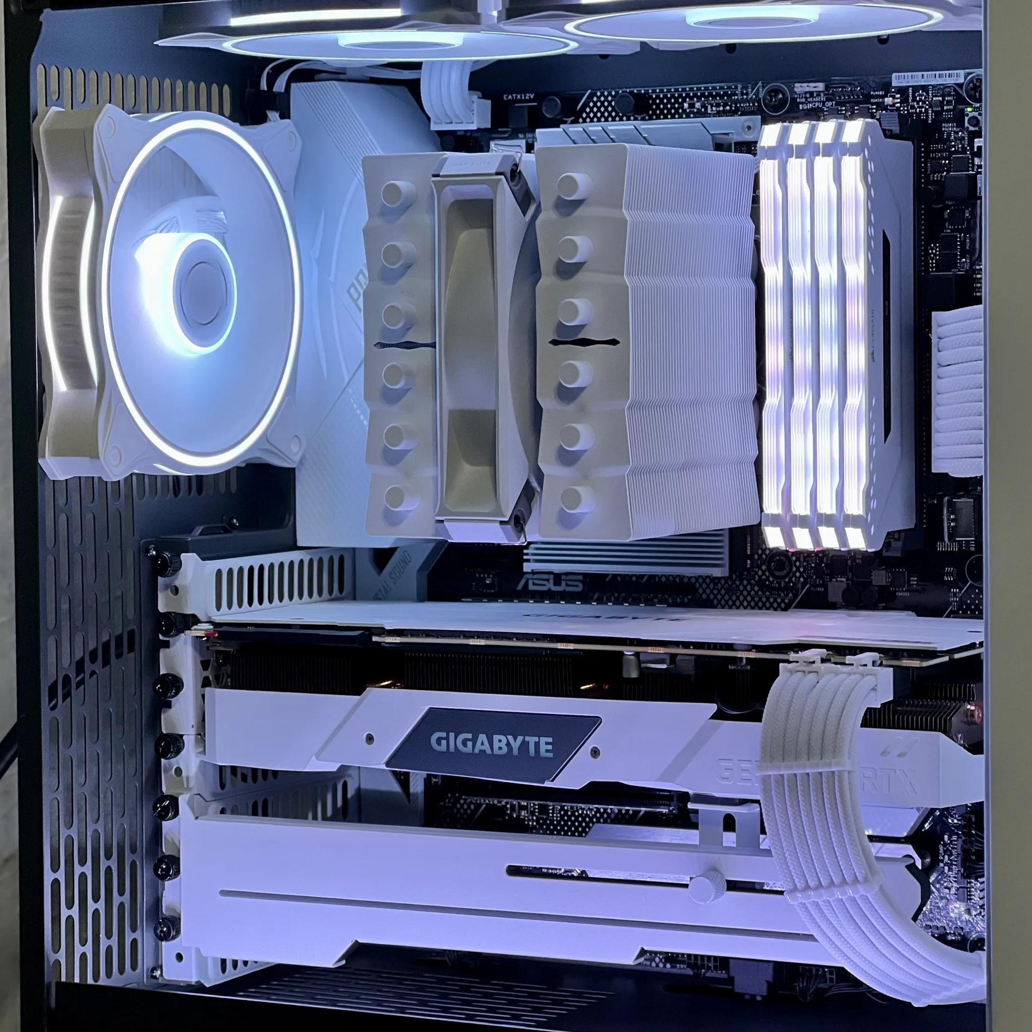 Great Mid-range Gaming PC - i7 9700K | RTX 2070 Super | 32GB DDR4 | Custom PSU Cables