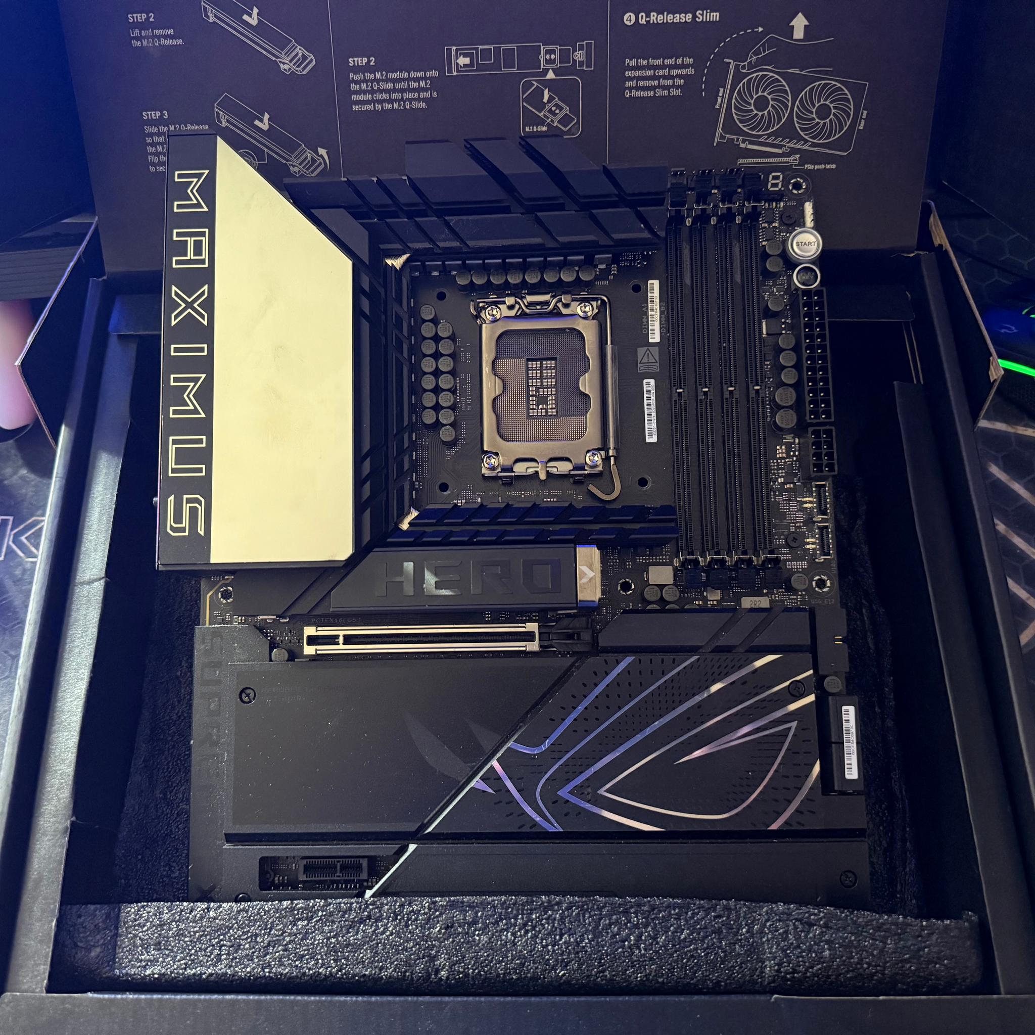 ROG MAXIMUS Z890 HERO